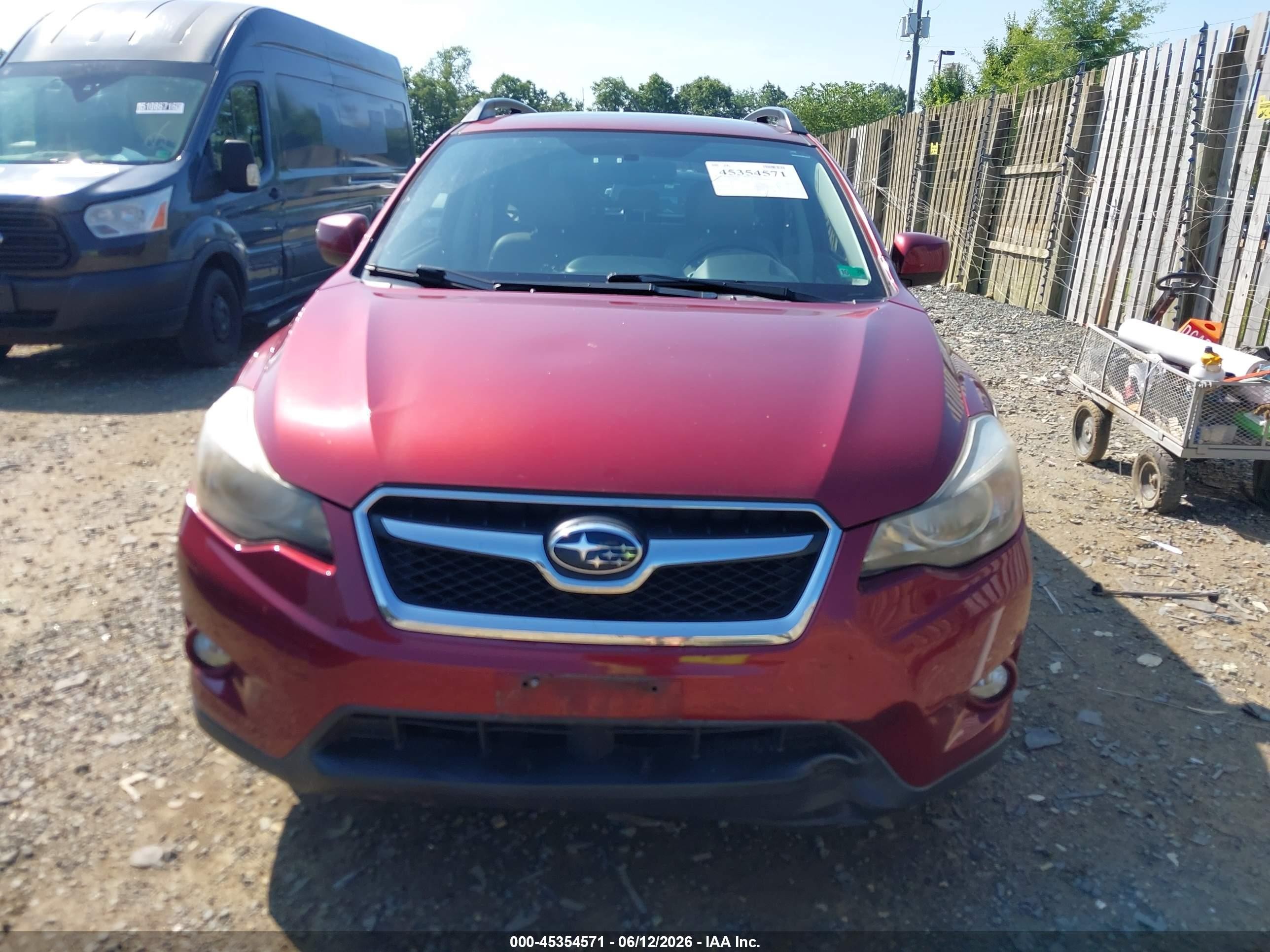 2014 Subaru Xv Crosstrek 2.0i Limited Burgundy vin: JF2GPAKC0E8214276