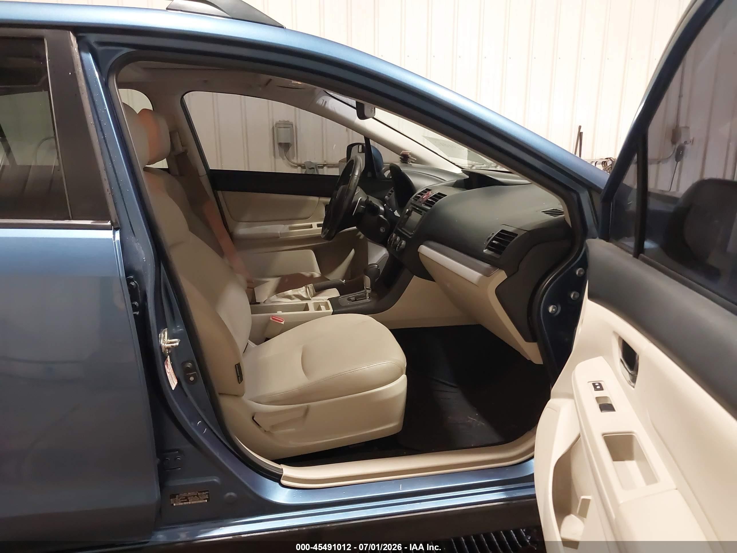 2014 Subaru Xv Crosstrek 2.0i Limited Blue vin: JF2GPAKC0E8265504