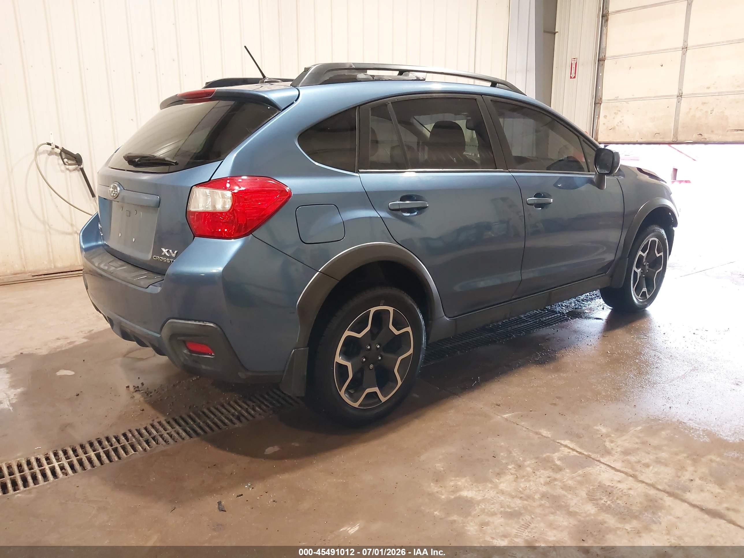 2014 Subaru Xv Crosstrek 2.0i Limited Blue vin: JF2GPAKC0E8265504