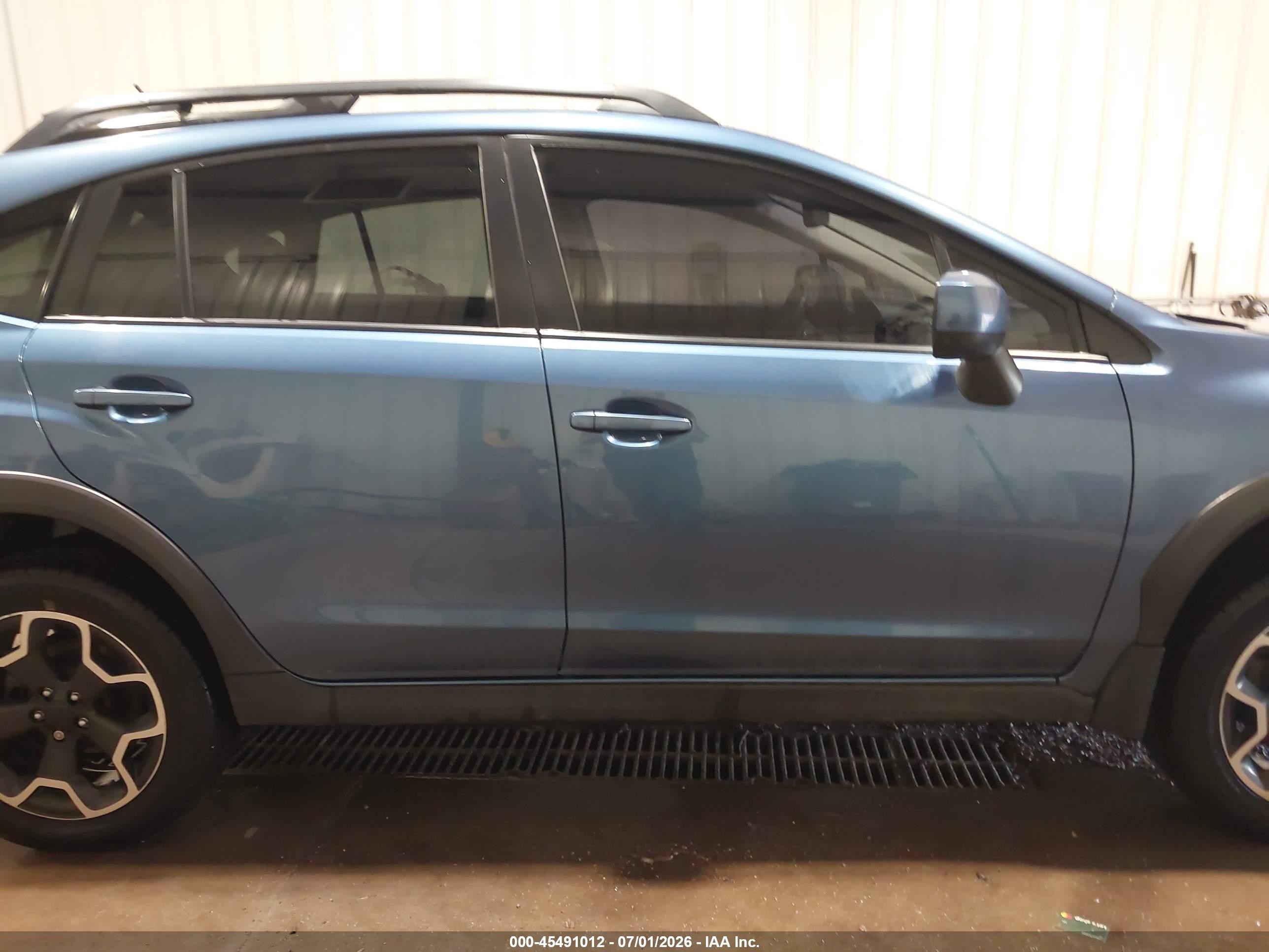 2014 Subaru Xv Crosstrek 2.0i Limited Blue vin: JF2GPAKC0E8265504