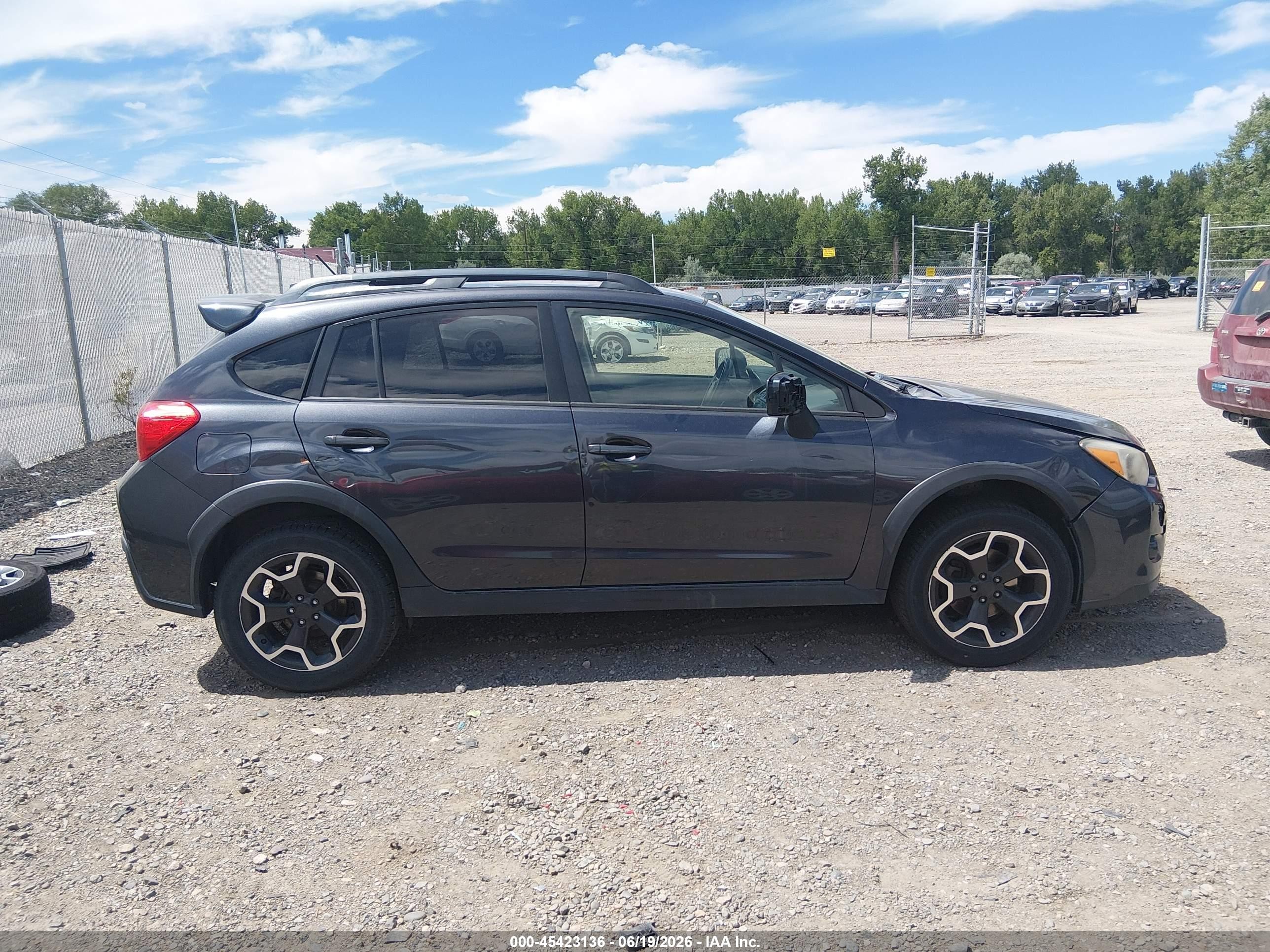 2013 Subaru Xv Crosstrek 2.0i Limited Gray vin: JF2GPAKC1D2828691