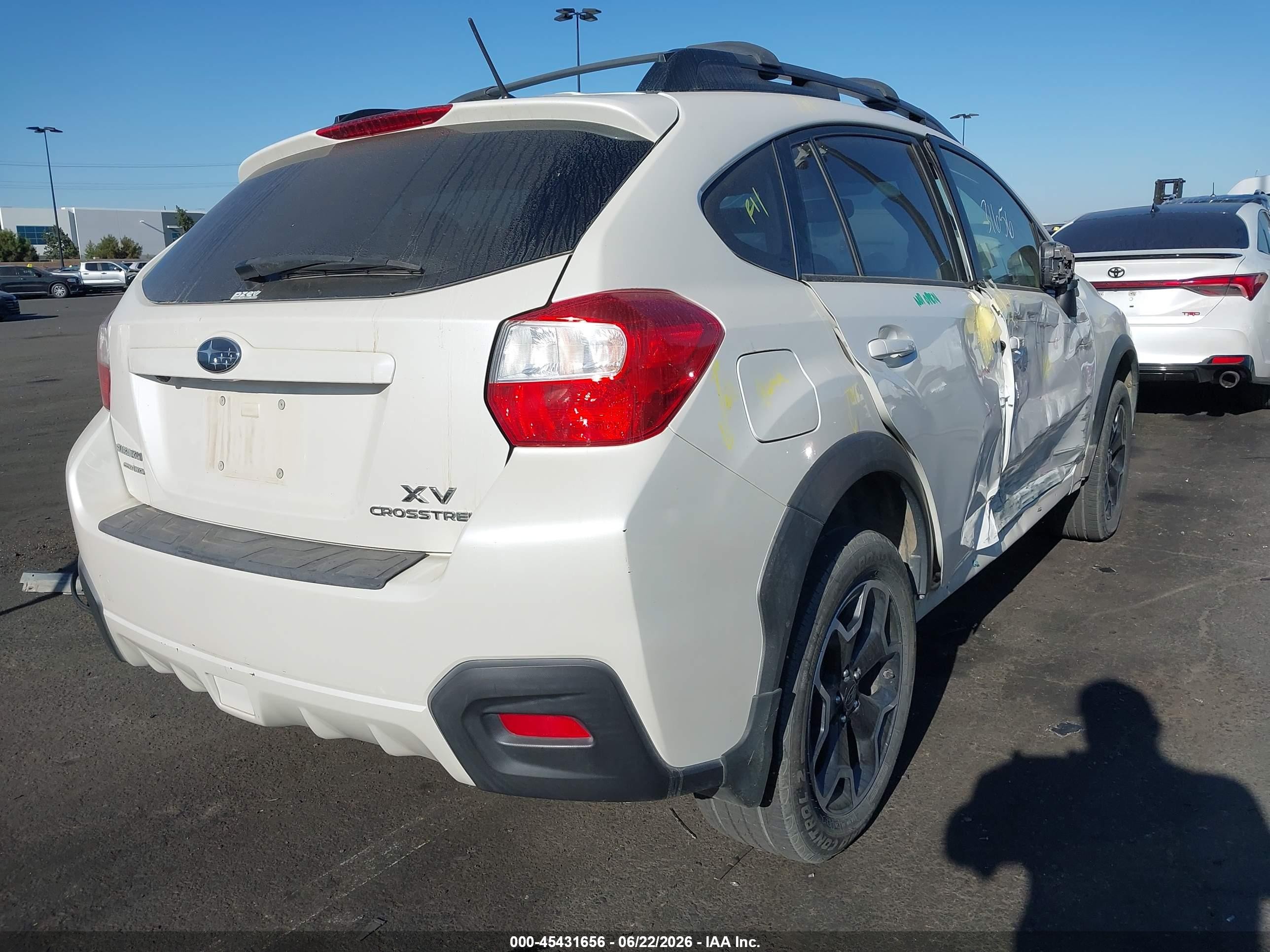 2013 Subaru Xv Crosstrek 2.0i Limited White vin: JF2GPAKC1D2858905