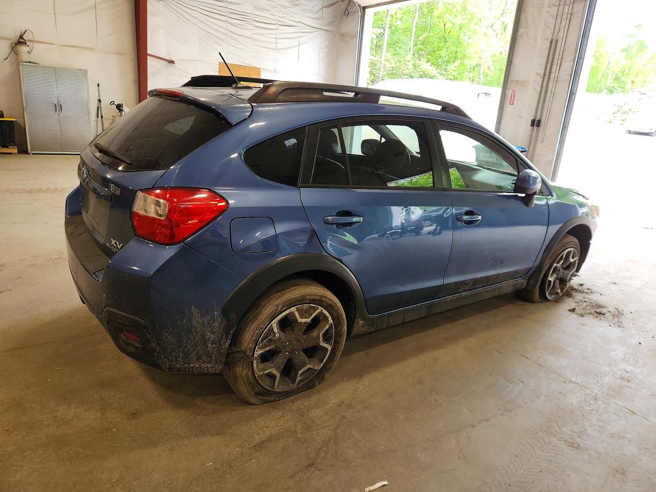 2014 Subaru Xv Crosstrek 2.0 Limited Blue vin: JF2GPAKC1E8213881