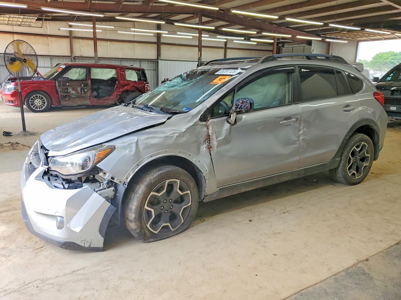 2014 Subaru Xv Crosstrek 2.0 Limited Silver vin: JF2GPAKC1E8249165