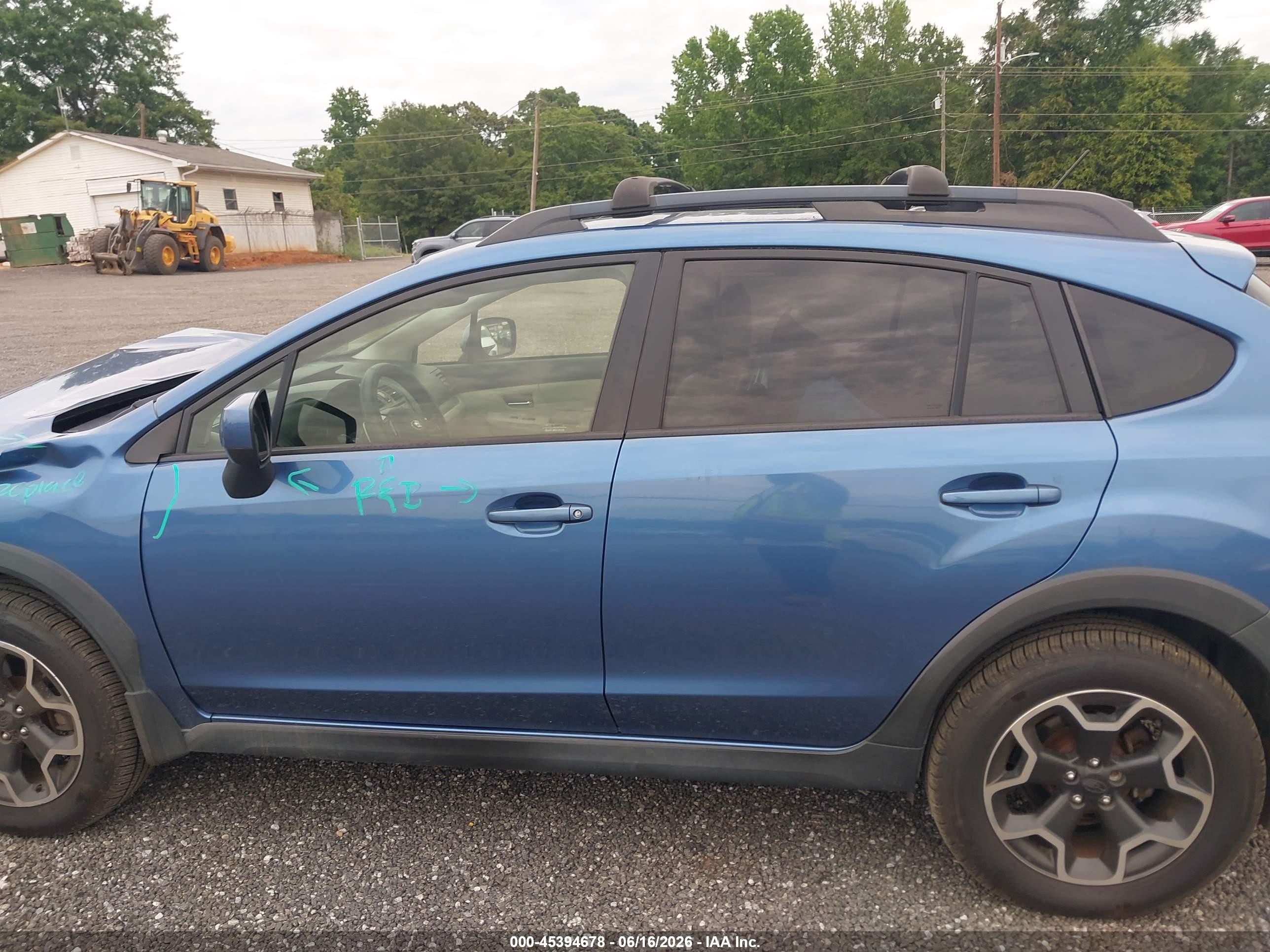 2014 Subaru Xv Crosstrek 2.0i Limited Blue vin: JF2GPAKC1E8259856