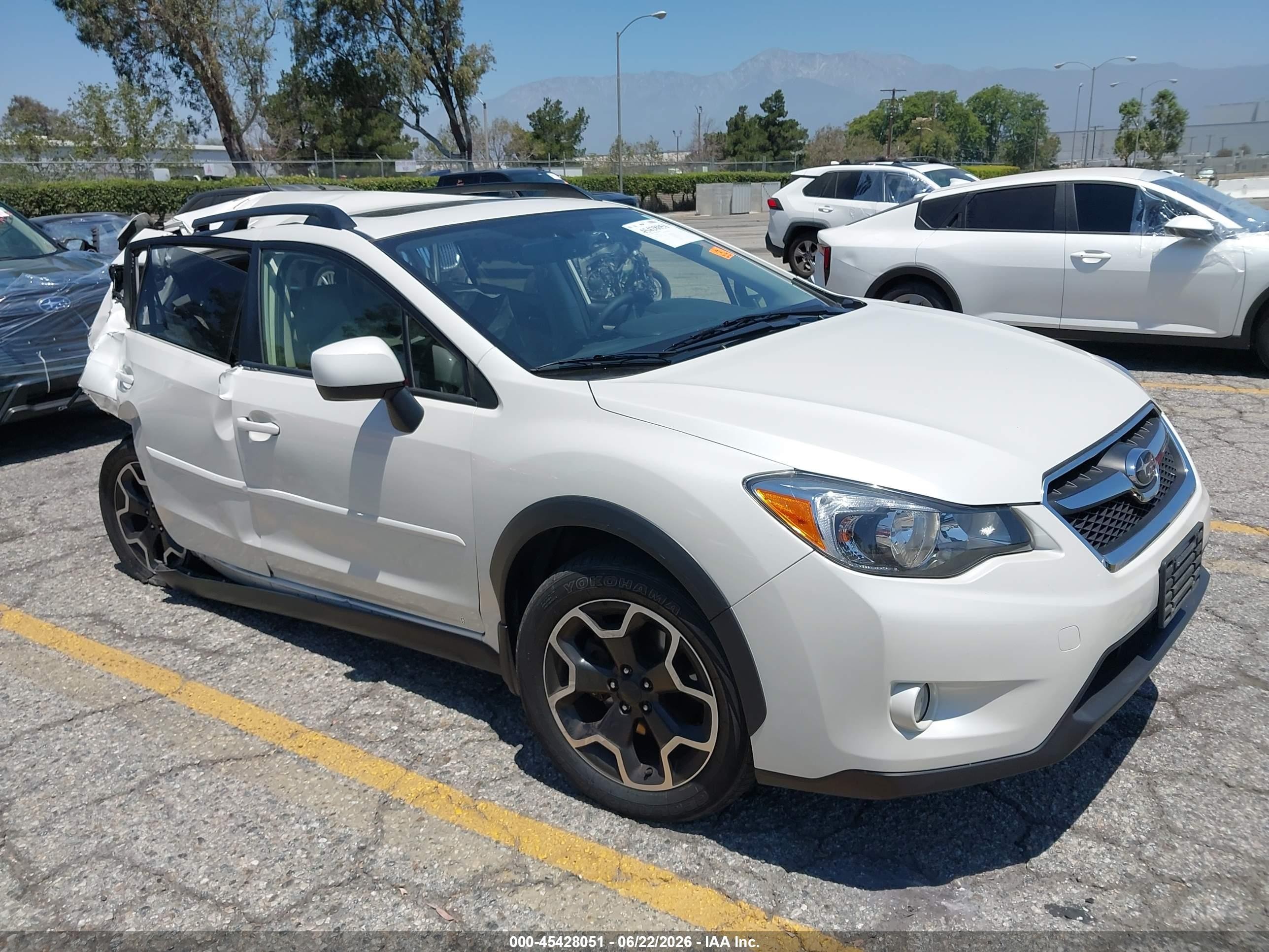 2014 Subaru Xv Crosstrek 2.0i Limited White vin: JF2GPAKC2EH317456