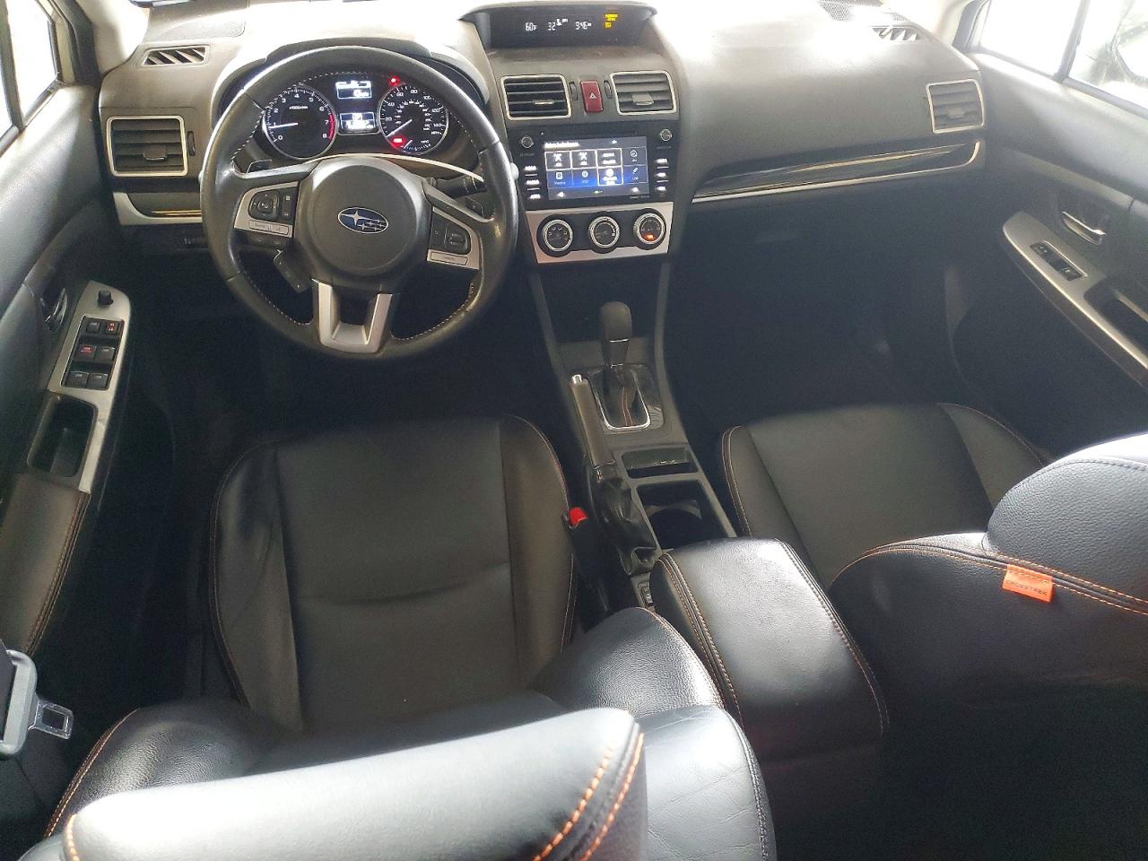 2016 Subaru Crosstrek Limited Tan vin: JF2GPAKC2G8306198