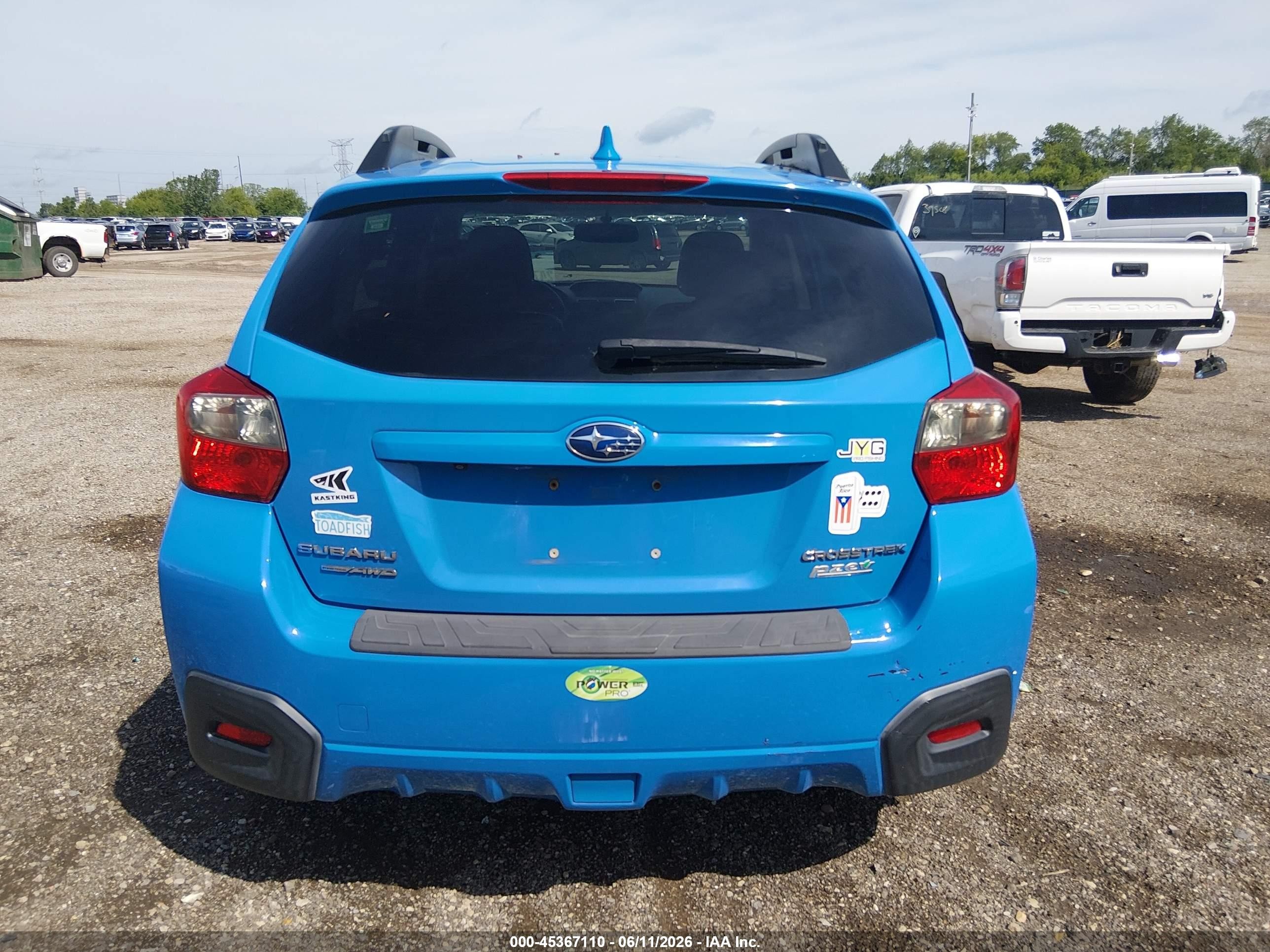2016 Subaru Crosstrek 2.0i Limited Синий vin: JF2GPAKC3G8224061