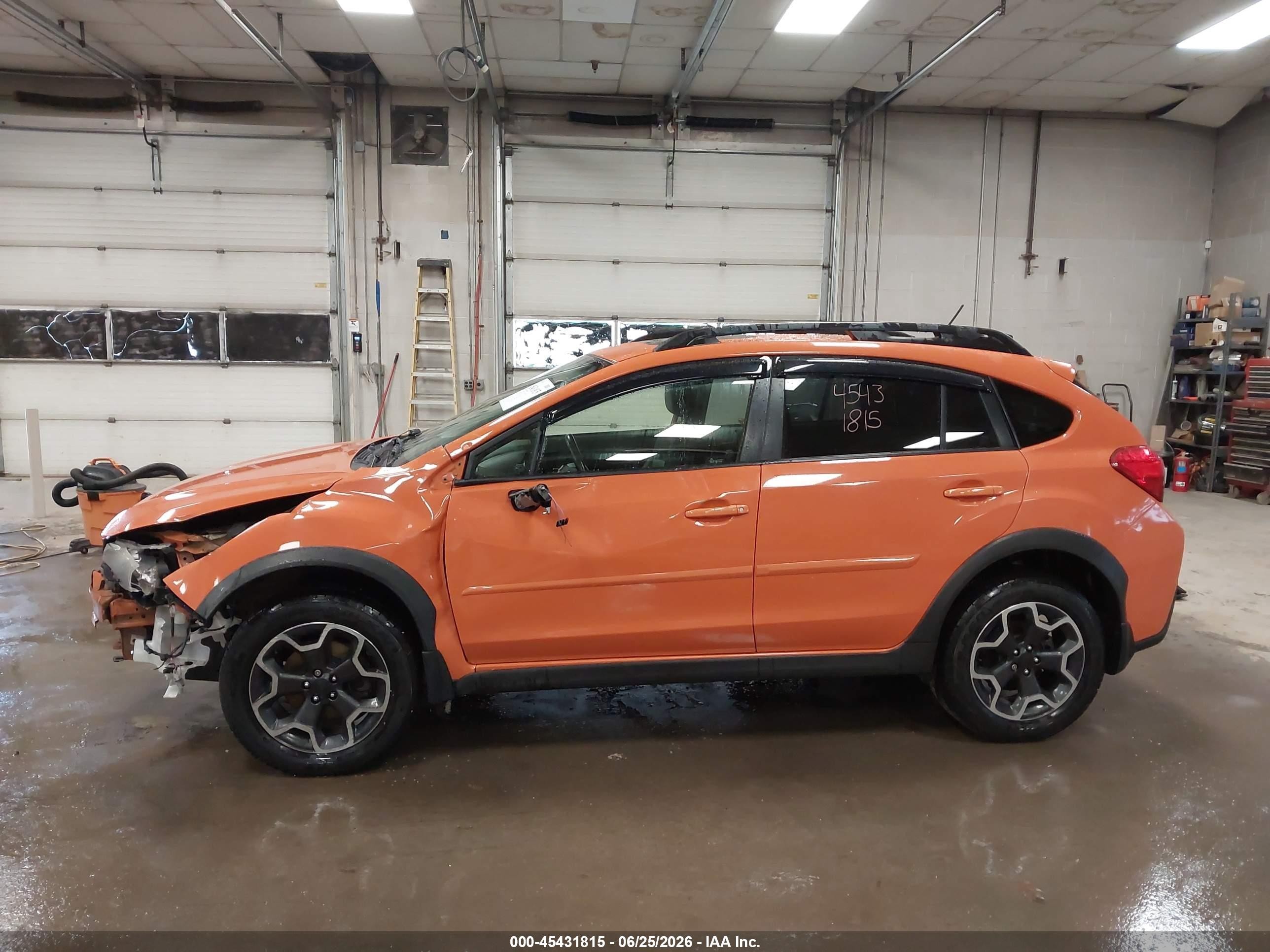 2014 Subaru Xv Crosstrek 2.0i Limited Orange vin: JF2GPAKC4E8321752