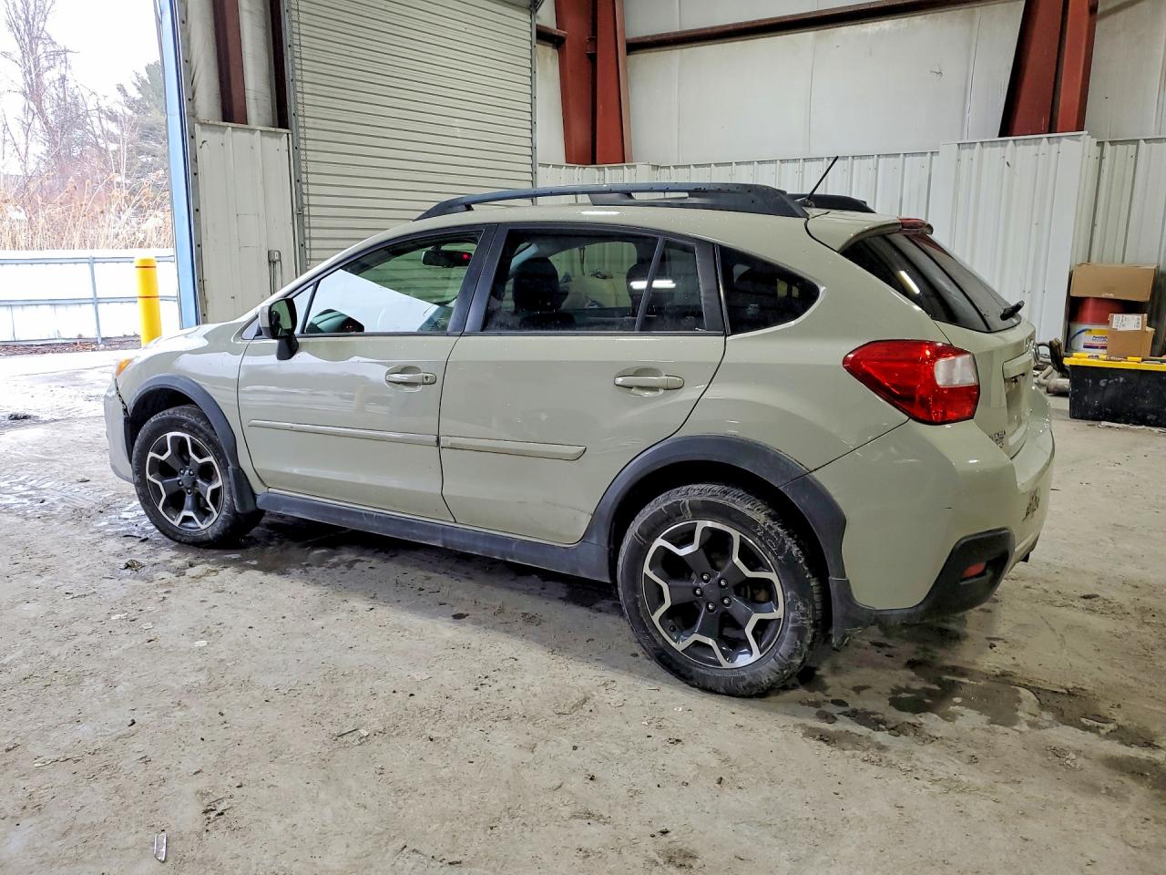 2014 Subaru Crosstrek Beige vin: JF2GPAKC5E8211227