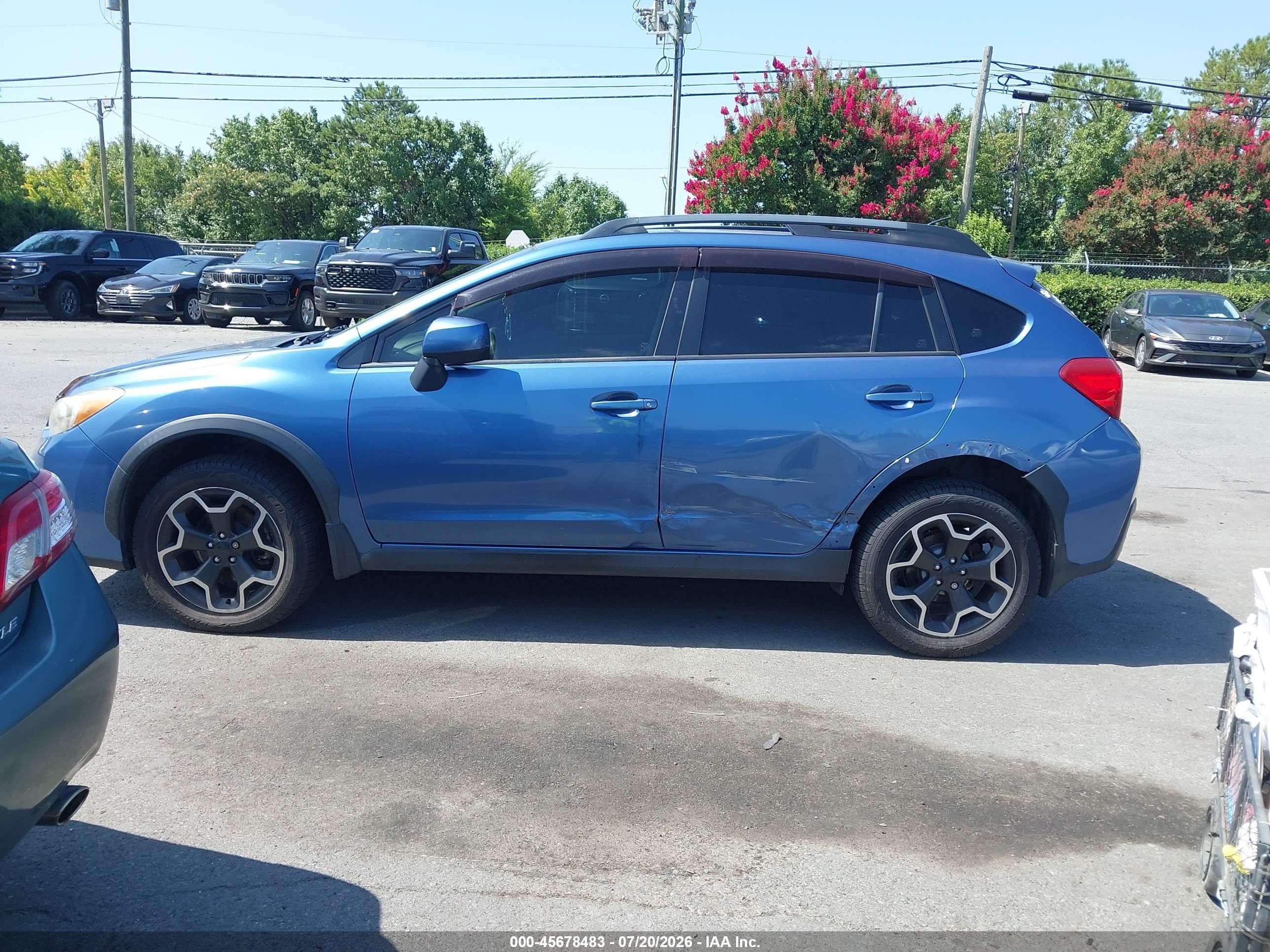 2014 Subaru Xv Crosstrek 2.0i Limited Blue vin: JF2GPAKC5E8246866