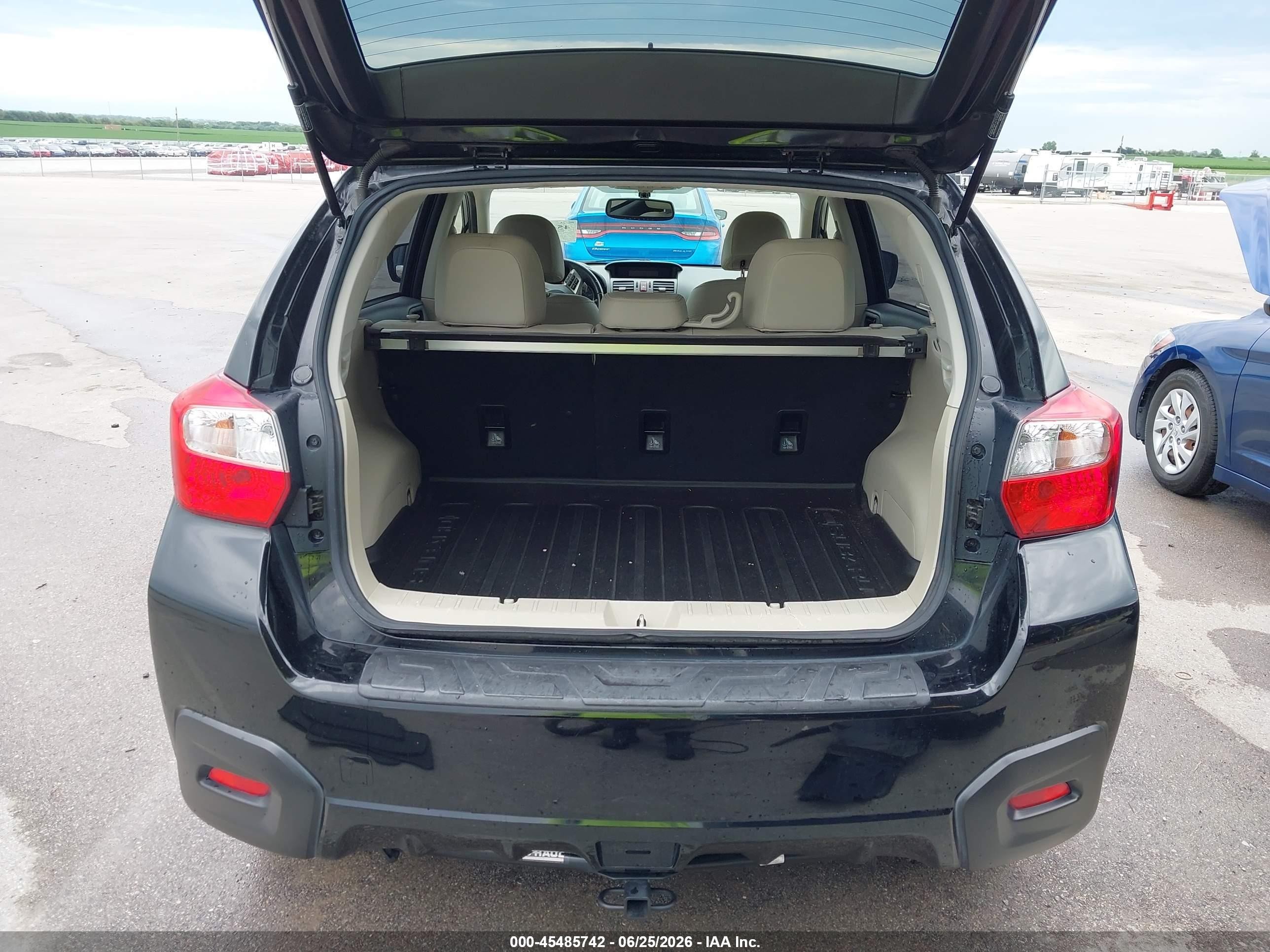 2014 Subaru Xv Crosstrek 2.0i Limited Black vin: JF2GPAKC5E8314535