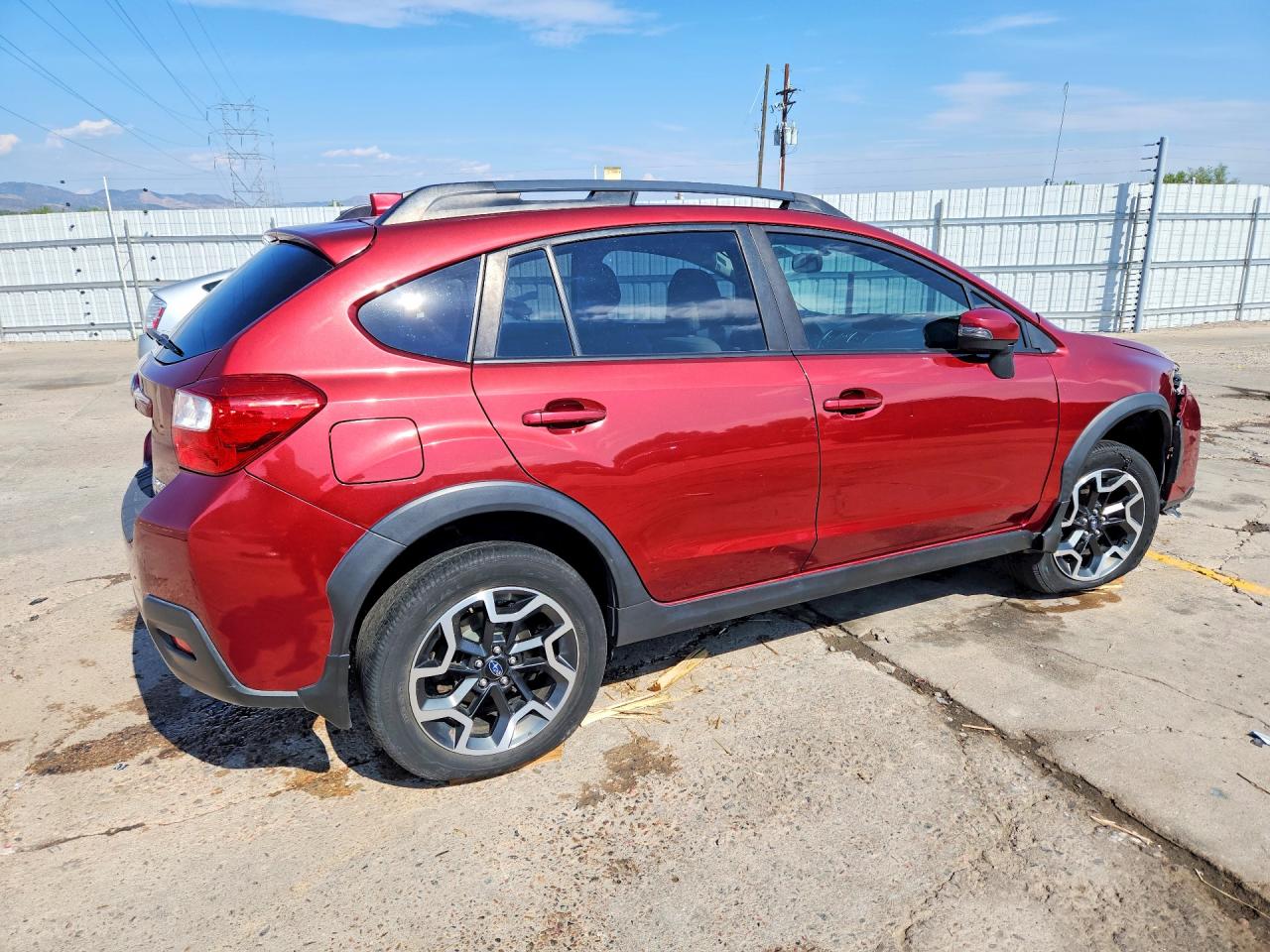 2016 Subaru Crosstrek Limited Burgundy vin: JF2GPAKC6G8226905