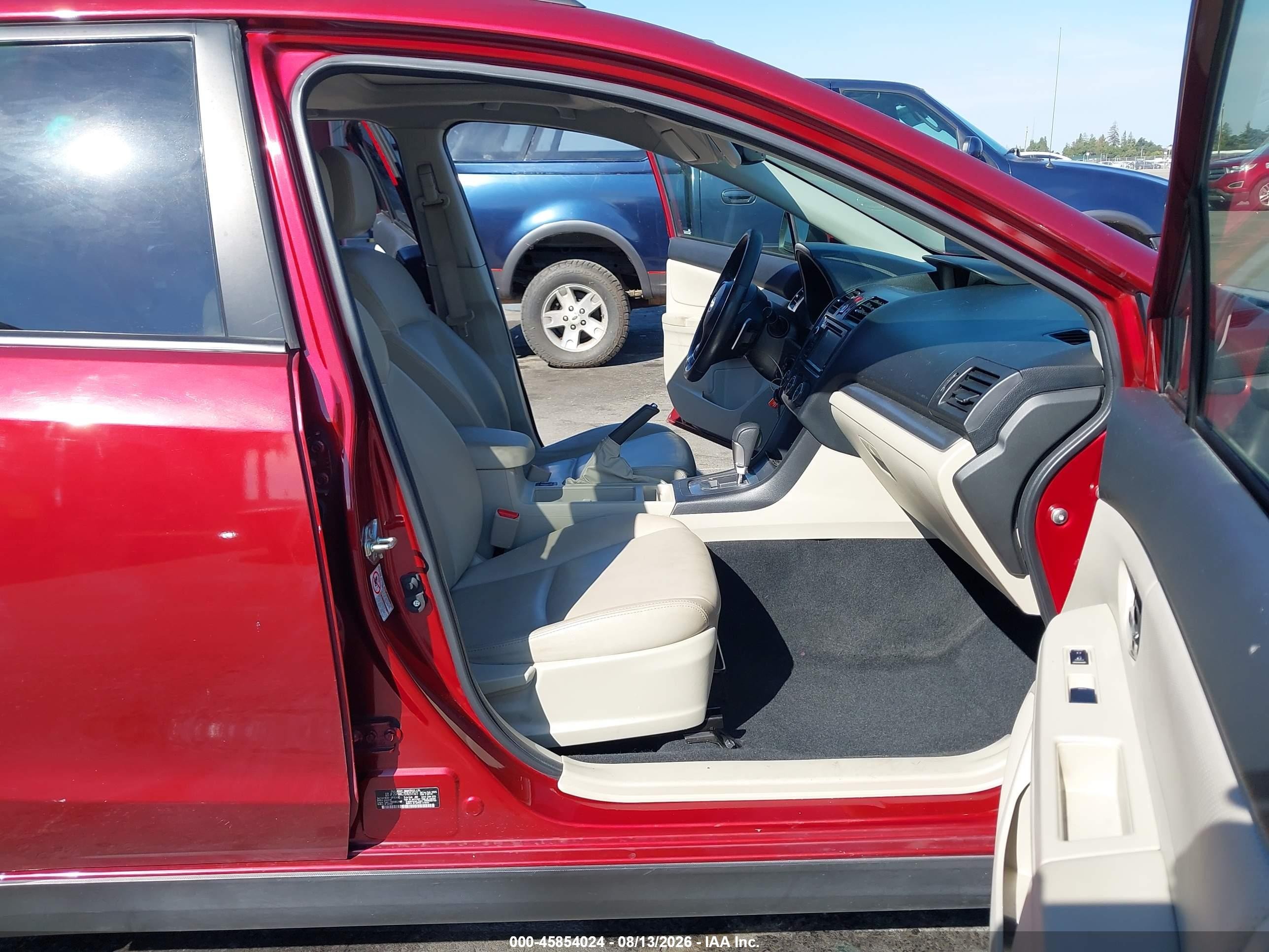 2014 Subaru Xv Crosstrek 2.0i Limited Red vin: JF2GPAKC7E8251521
