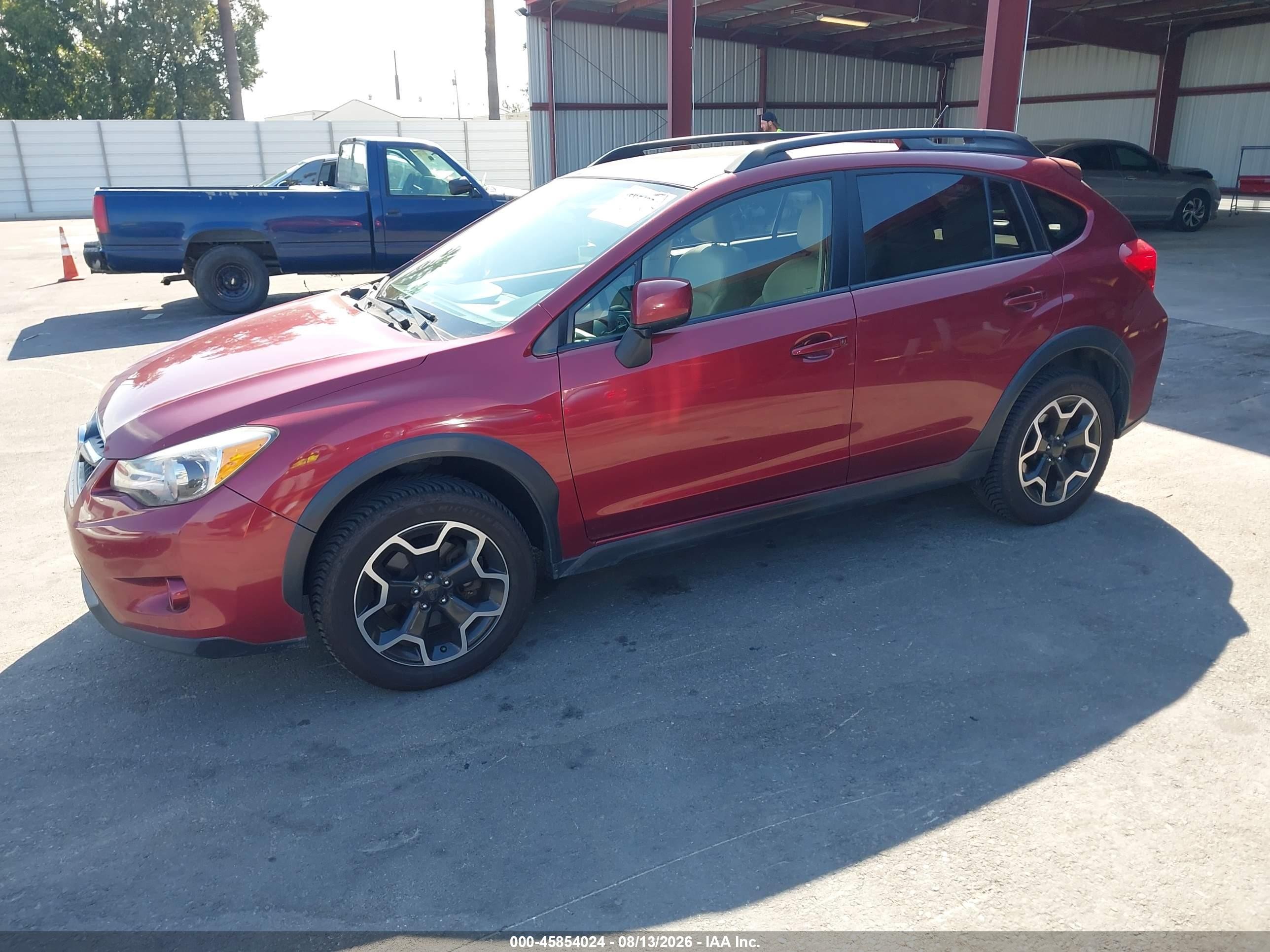 2014 Subaru Xv Crosstrek 2.0i Limited Red vin: JF2GPAKC7E8251521