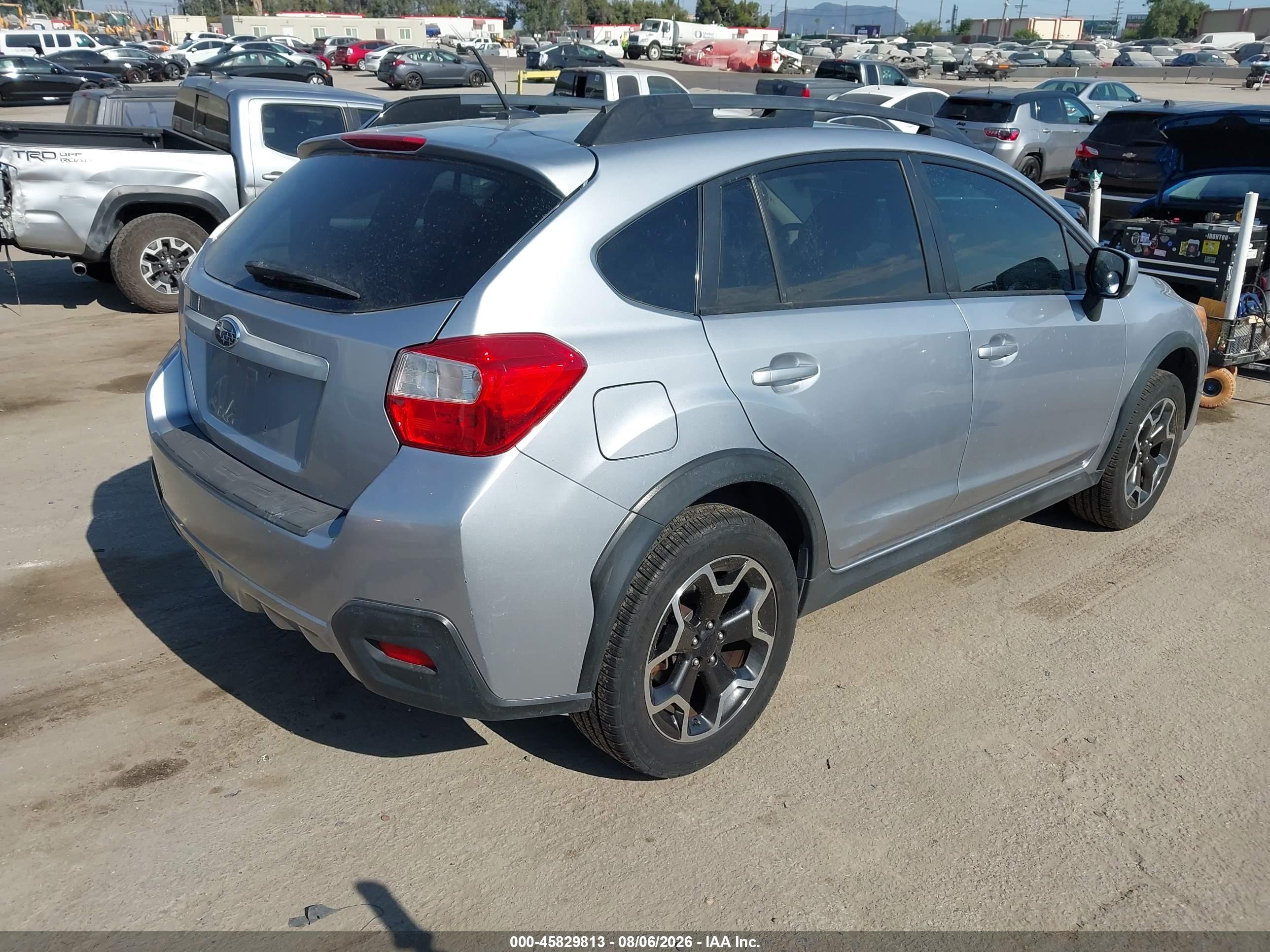 2014 Subaru Xv Crosstrek 2.0i Limited Silver vin: JF2GPAKC7E8345740