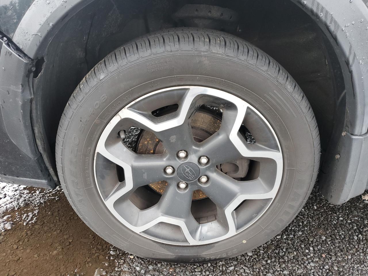 2014 Subaru Xv Crosstrek 2.0 Limited Black vin: JF2GPAKC7EH346998 Damage: Left Front Wheel, Curb Rash, 3 To 4 Inches