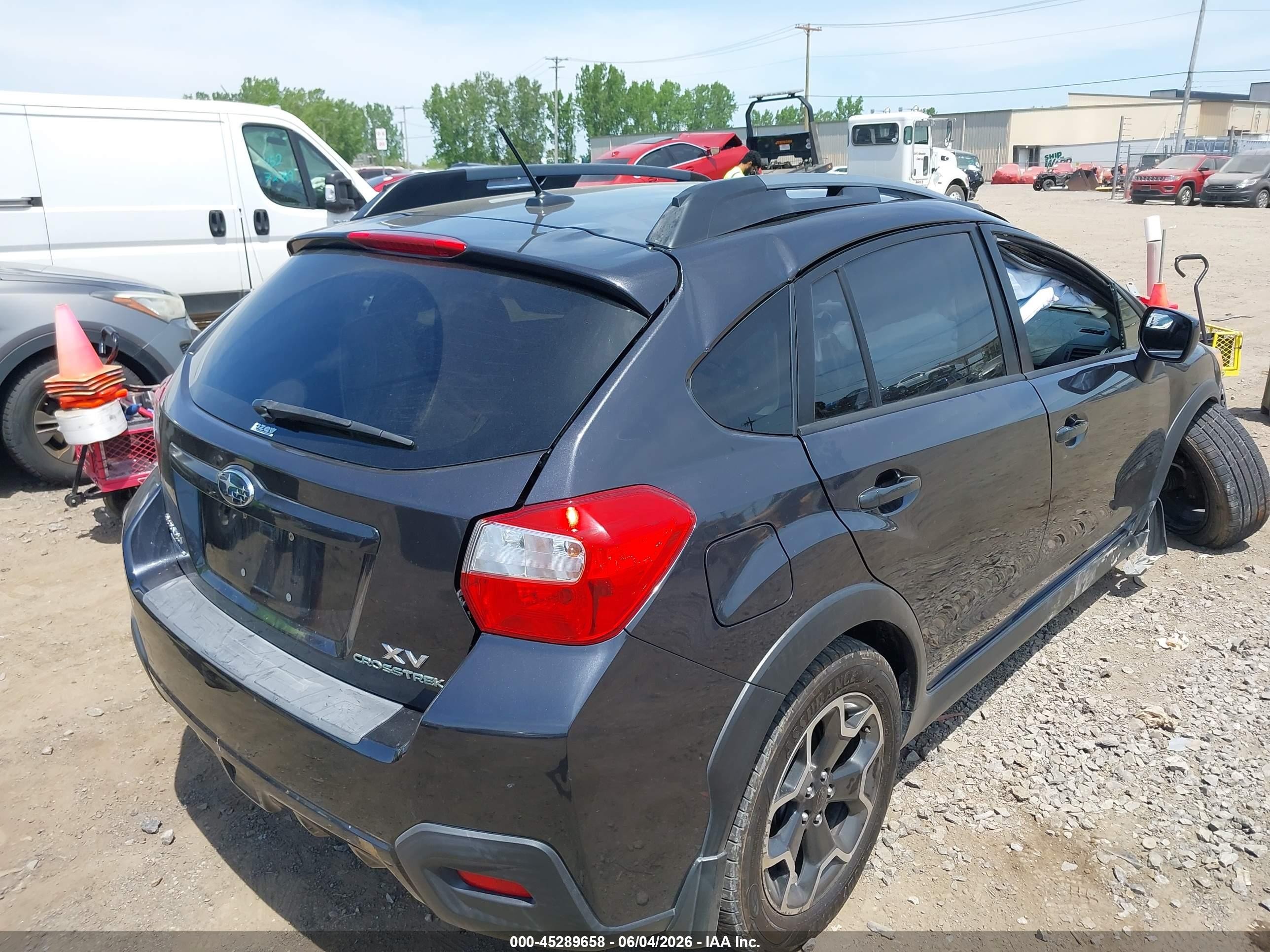 2014 Subaru Xv Crosstrek 2.0i Limited Gray vin: JF2GPAKC9E8290580