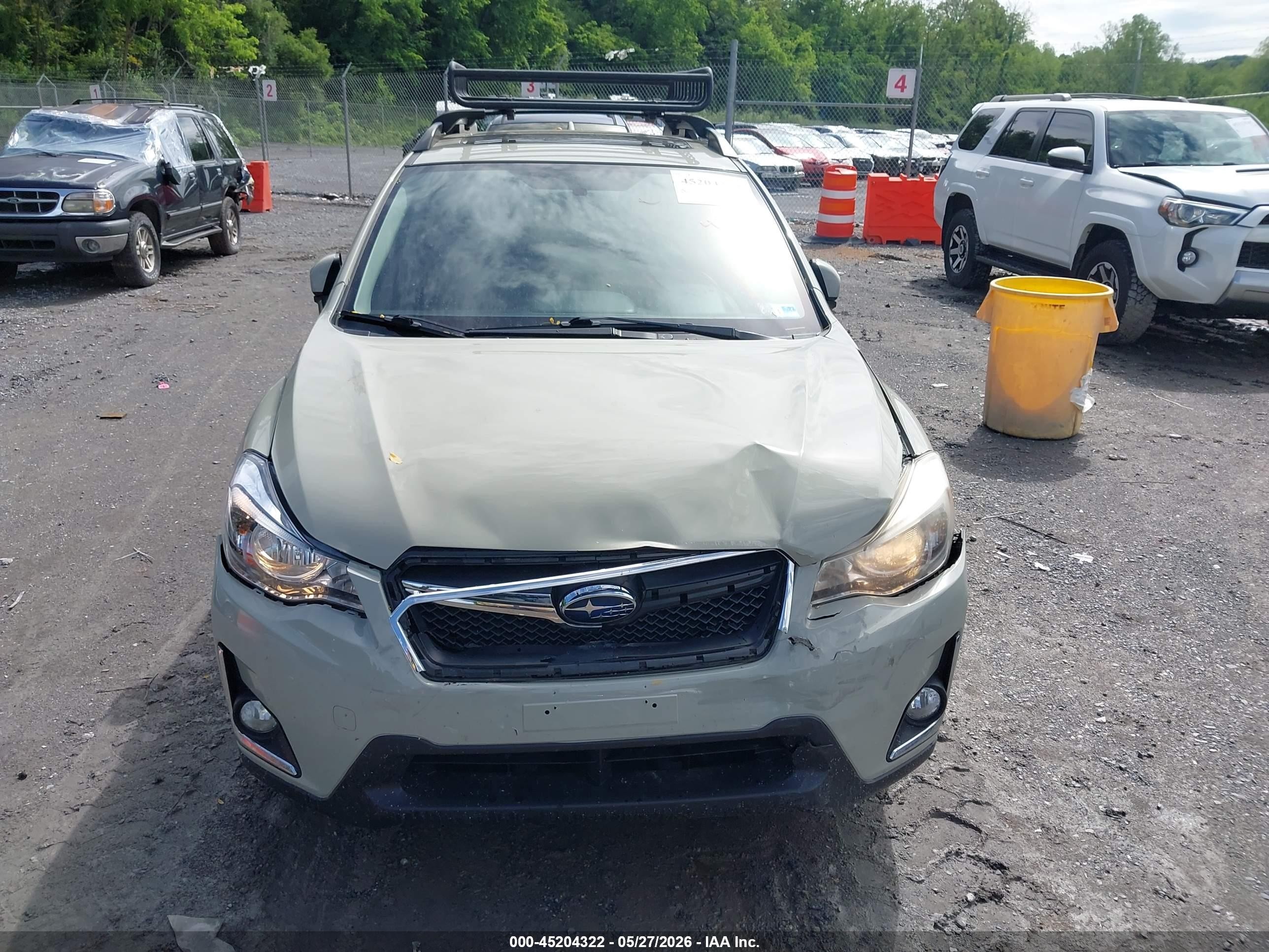 2016 Subaru Crosstrek 2.0i Limited Beige vin: JF2GPALC9G8257449