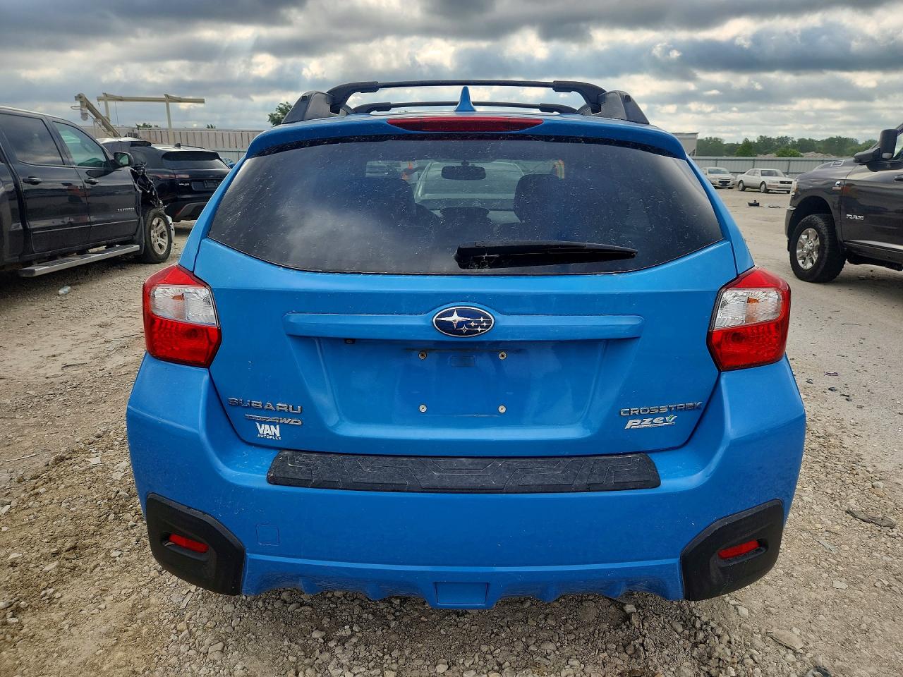 2016 Subaru Crosstrek Limited Blue vin: JF2GPALC9GH289608