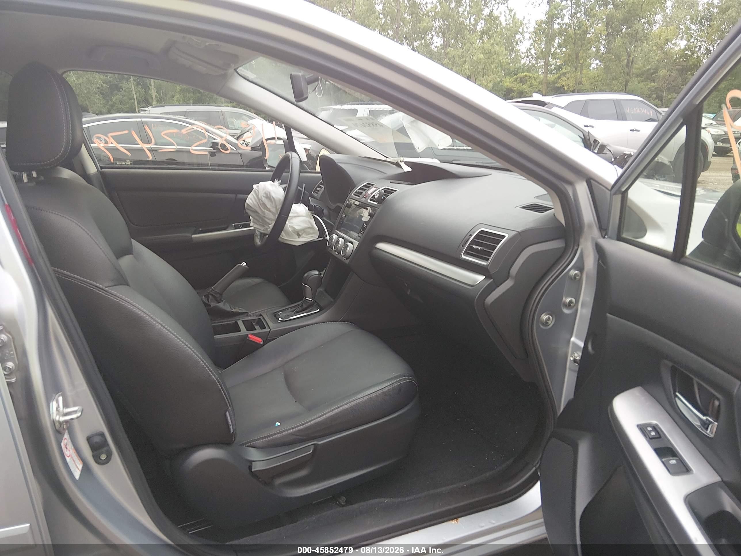 2015 Subaru Xv Crosstrek 2.0i Limited Silver vin: JF2GPAMC1F8249469