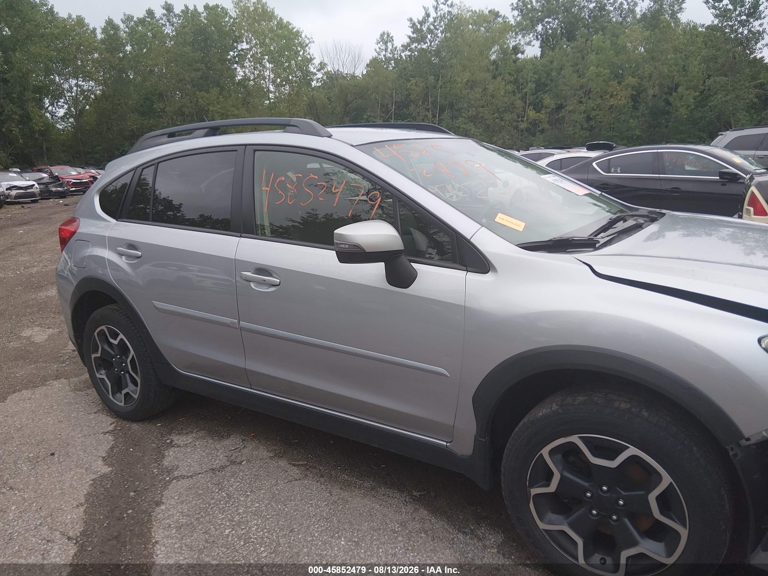 2015 Subaru Xv Crosstrek 2.0i Limited Silver vin: JF2GPAMC1F8249469