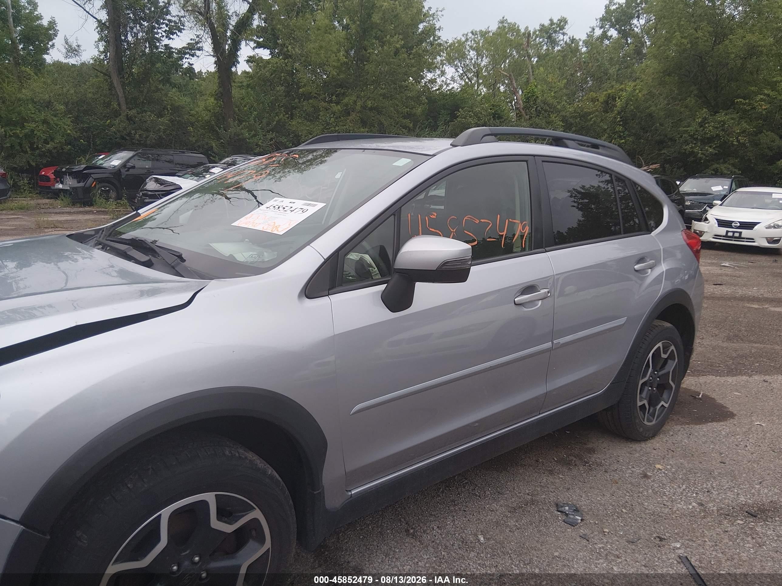 2015 Subaru Xv Crosstrek 2.0i Limited Silver vin: JF2GPAMC1F8249469