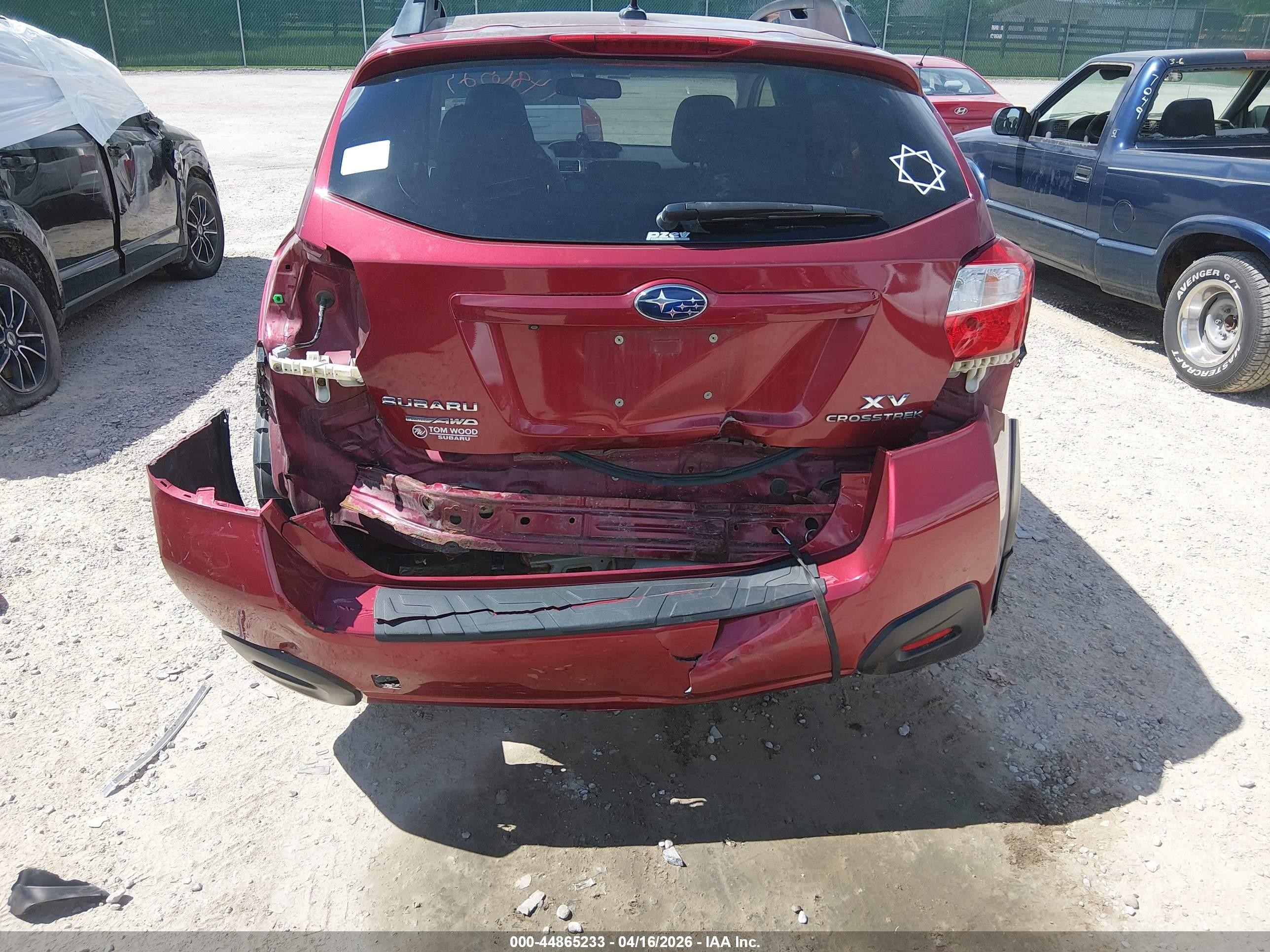2015 Subaru Xv Crosstrek 2.0i Limited Maroon vin: JF2GPAMC1FH248970