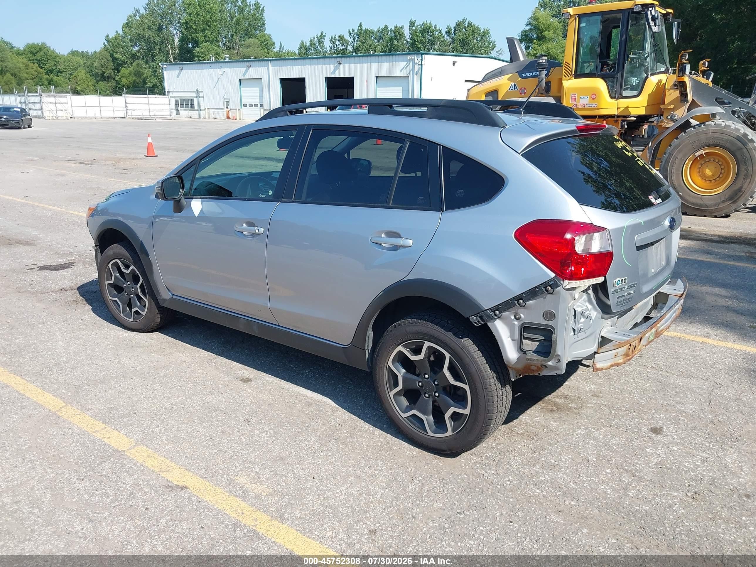 2015 Subaru Xv Crosstrek 2.0i Limited Silver vin: JF2GPAMC5F8329406