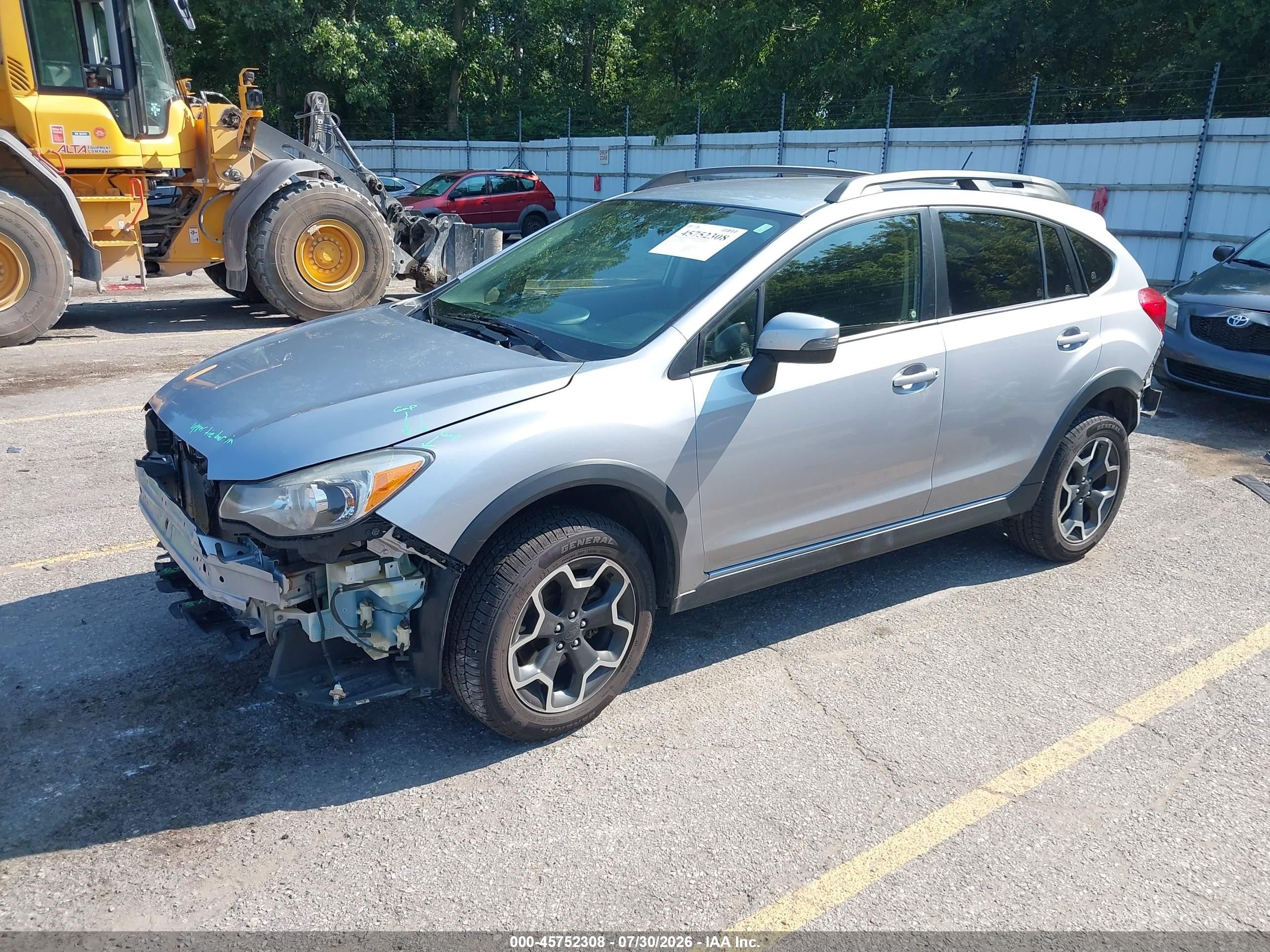 2015 Subaru Xv Crosstrek 2.0i Limited Silver vin: JF2GPAMC5F8329406