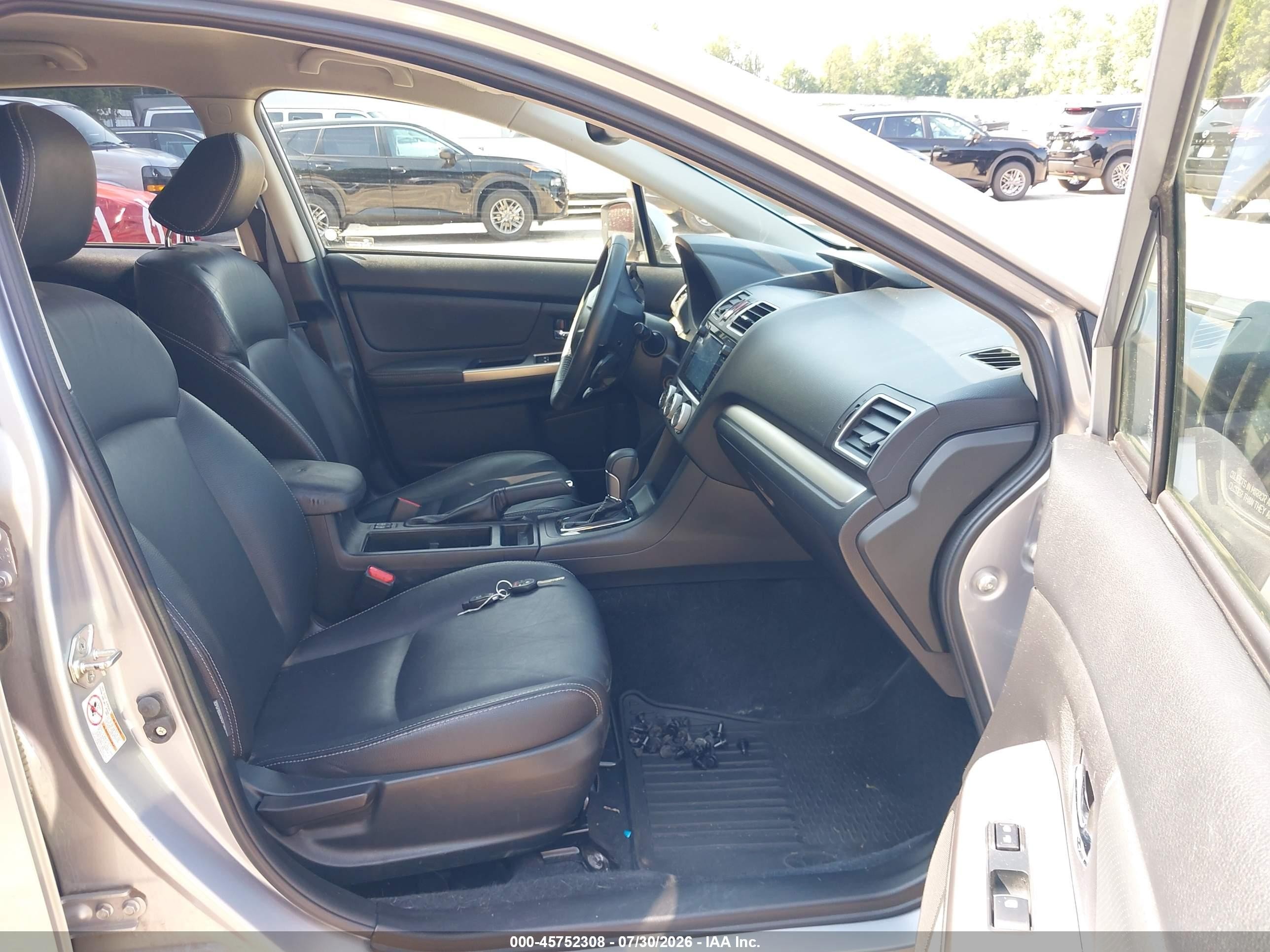 2015 Subaru Xv Crosstrek 2.0i Limited Silver vin: JF2GPAMC5F8329406