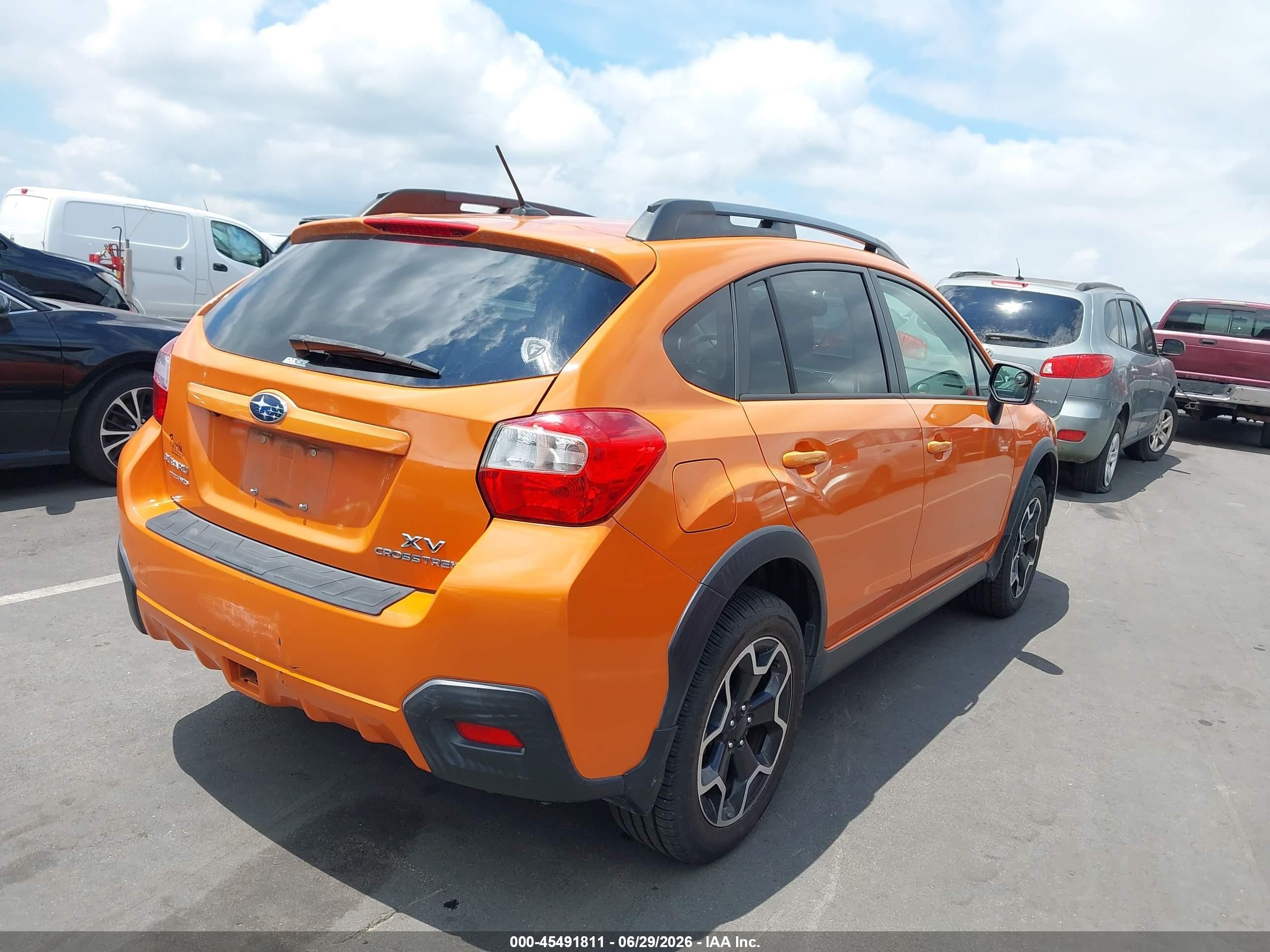 2015 Subaru Xv Crosstrek 2.0i Limited Orange vin: JF2GPAMC6F8264453