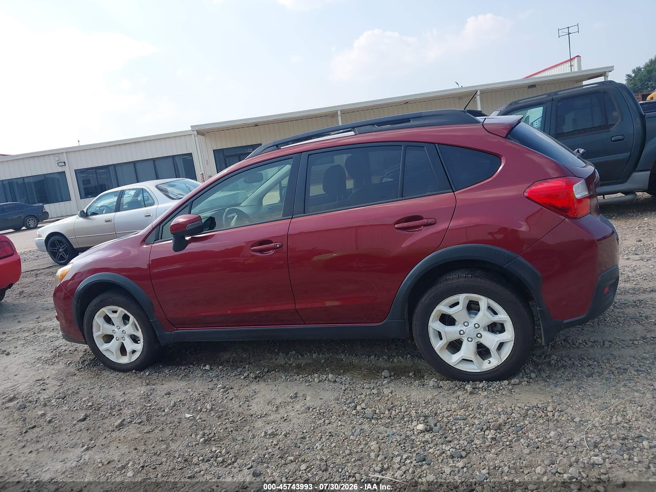 2015 Subaru Xv Crosstrek 2.0i Limited Red vin: JF2GPAMC7F8268429
