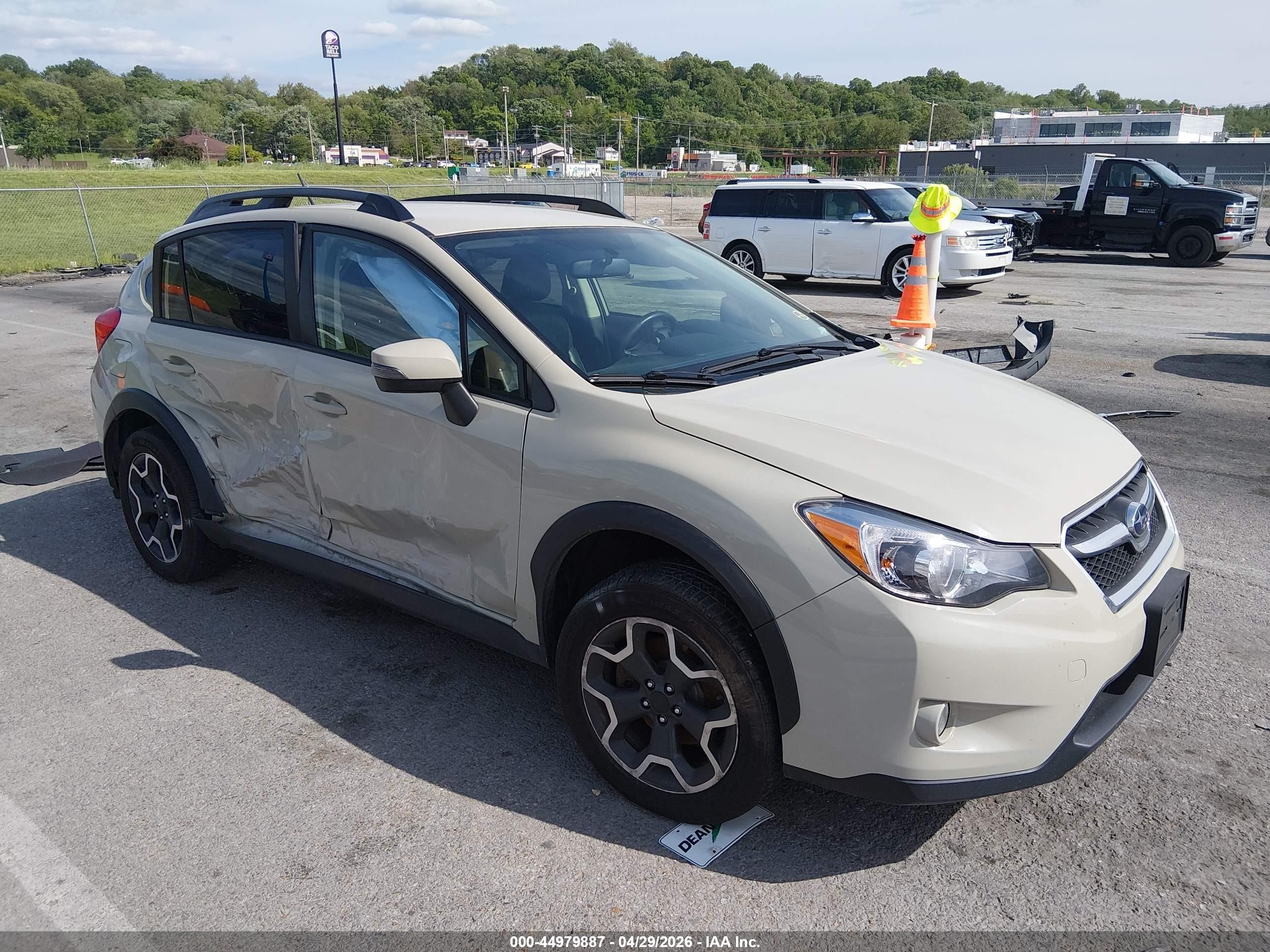 2015 Subaru Xv Crosstrek 2.0i Limited Tan vin: JF2GPAMC7F8287689