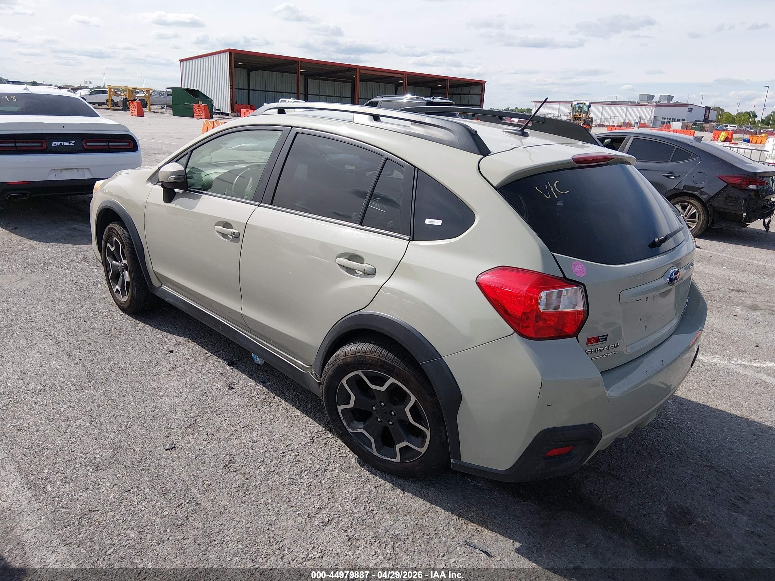 2015 Subaru Xv Crosstrek 2.0i Limited Tan vin: JF2GPAMC7F8287689