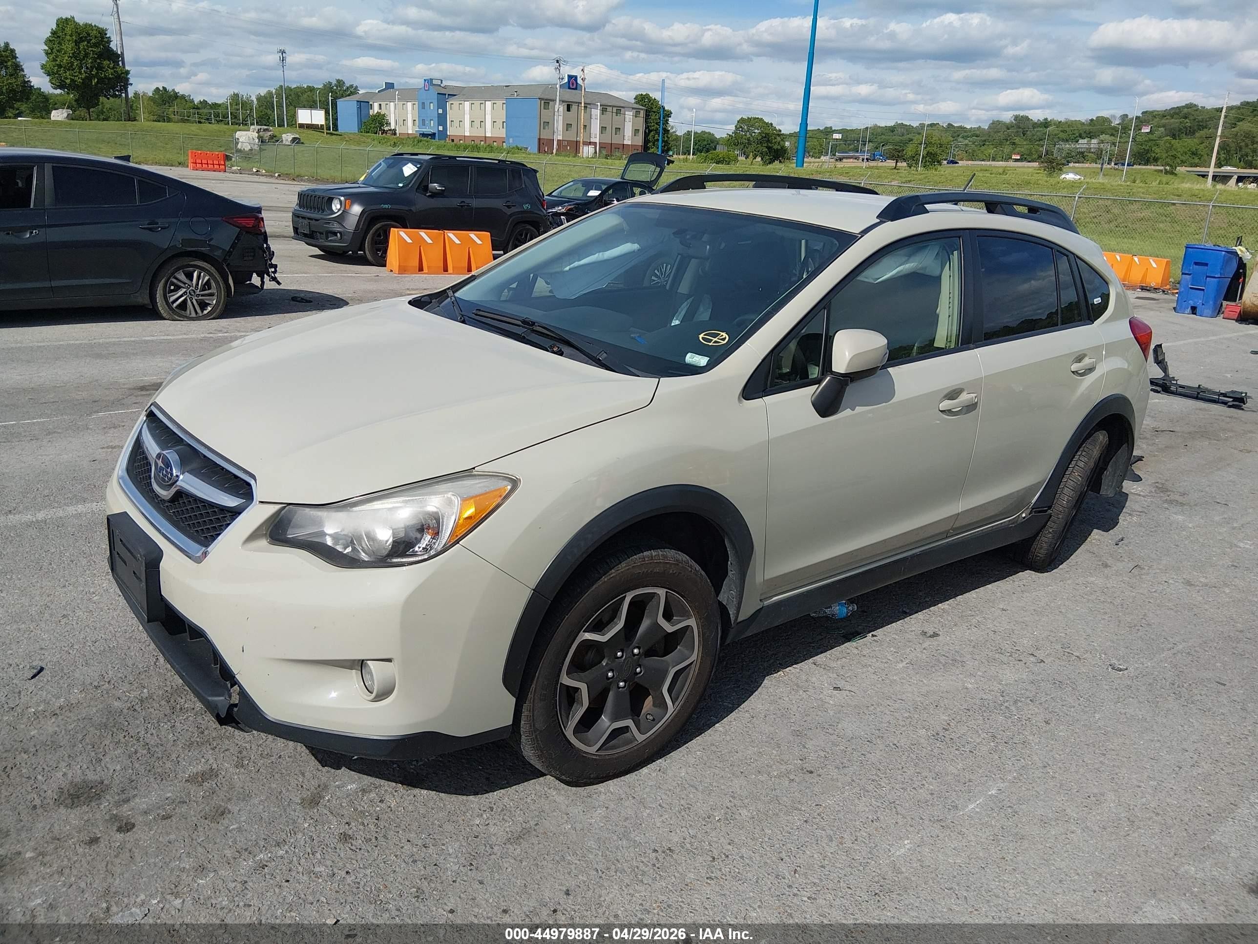 2015 Subaru Xv Crosstrek 2.0i Limited Tan vin: JF2GPAMC7F8287689