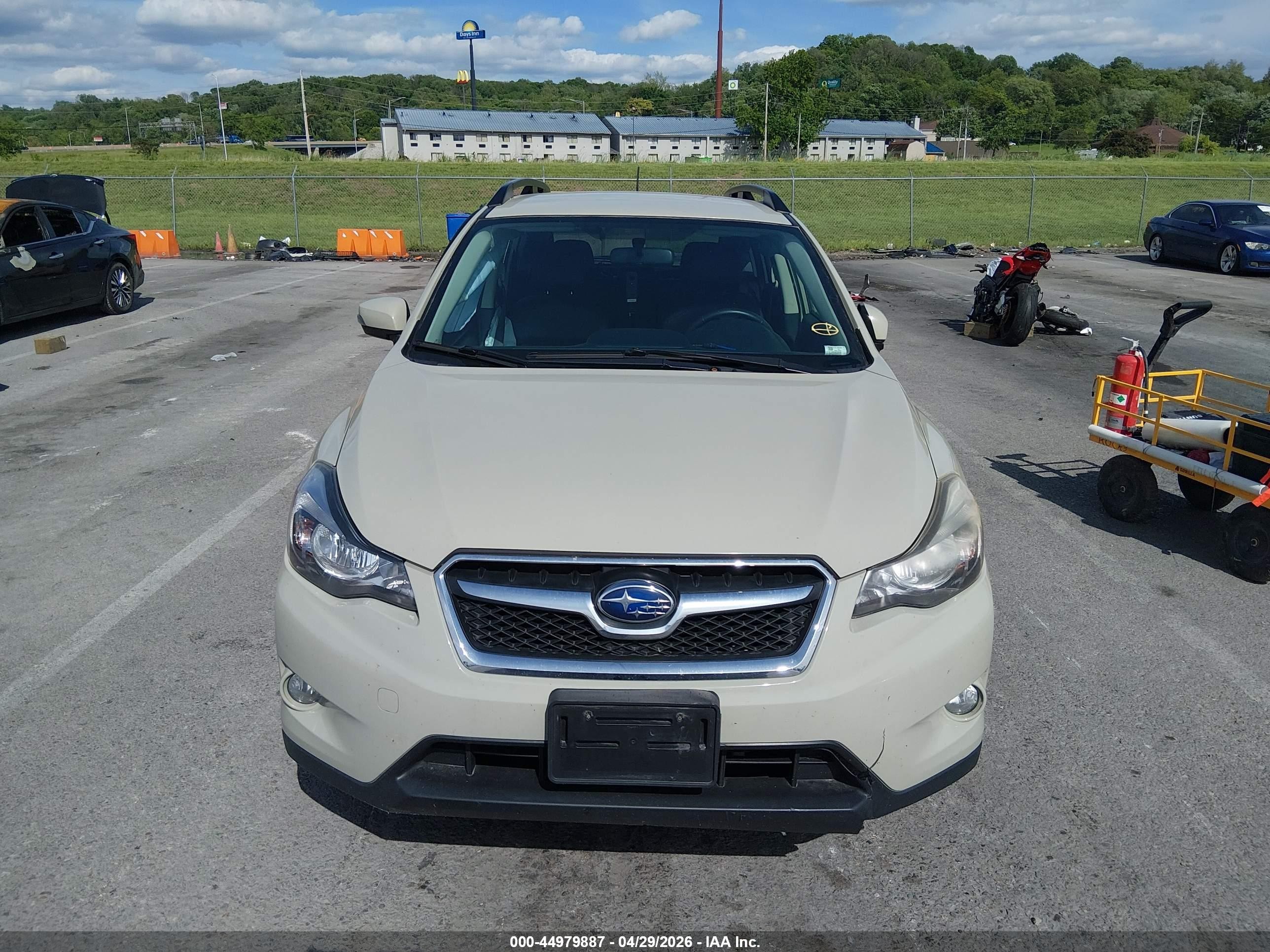 2015 Subaru Xv Crosstrek 2.0i Limited Tan vin: JF2GPAMC7F8287689