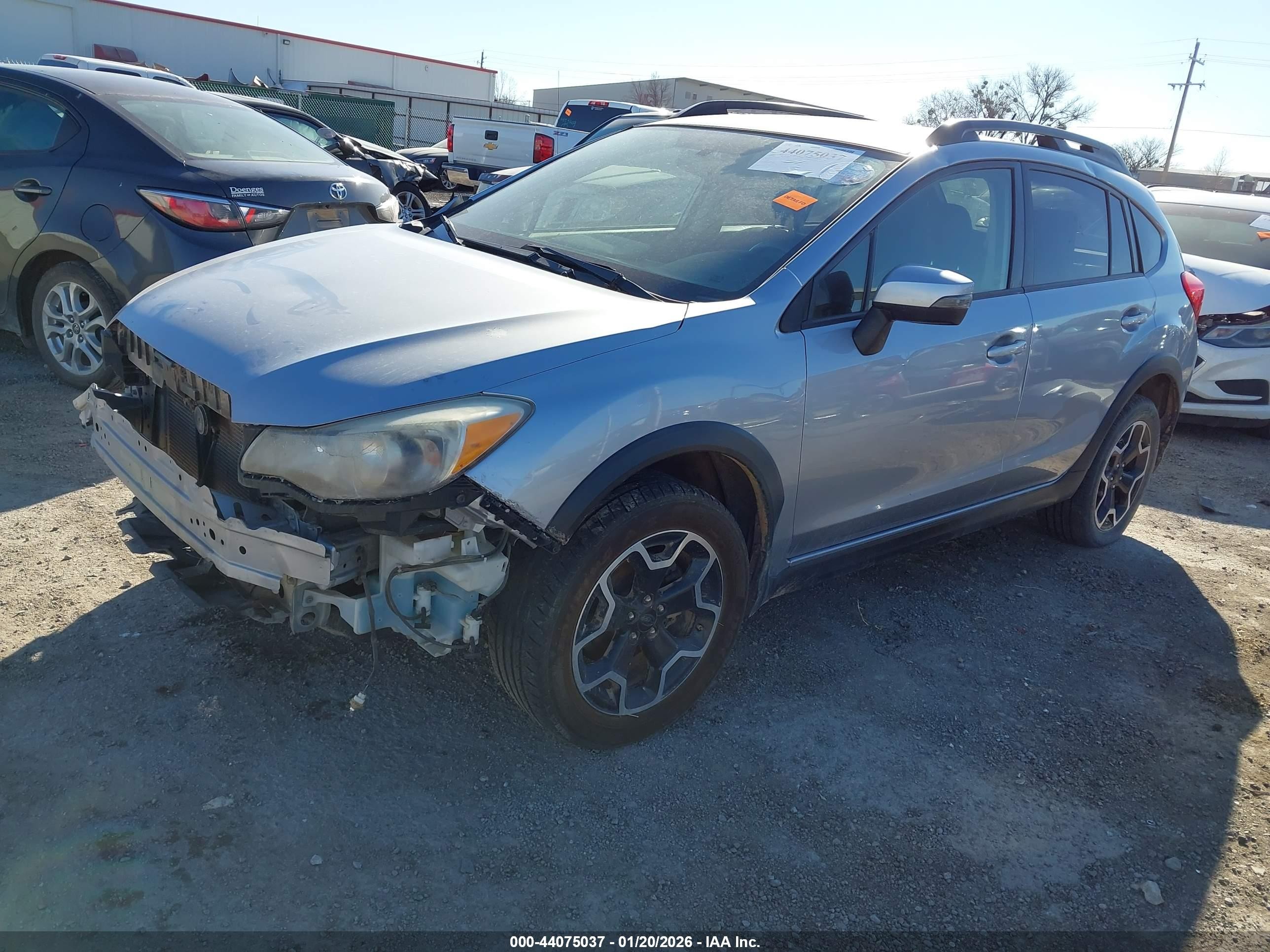2015 Subaru Xv Crosstrek 2.0i Limited Silver vin: JF2GPAMC7F8294741