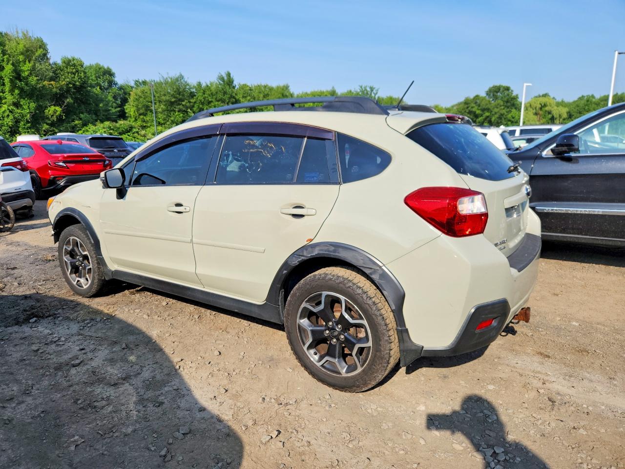 2015 Subaru Xv Crosstrek 2.0 Limited Cream vin: JF2GPAMC7F8318746