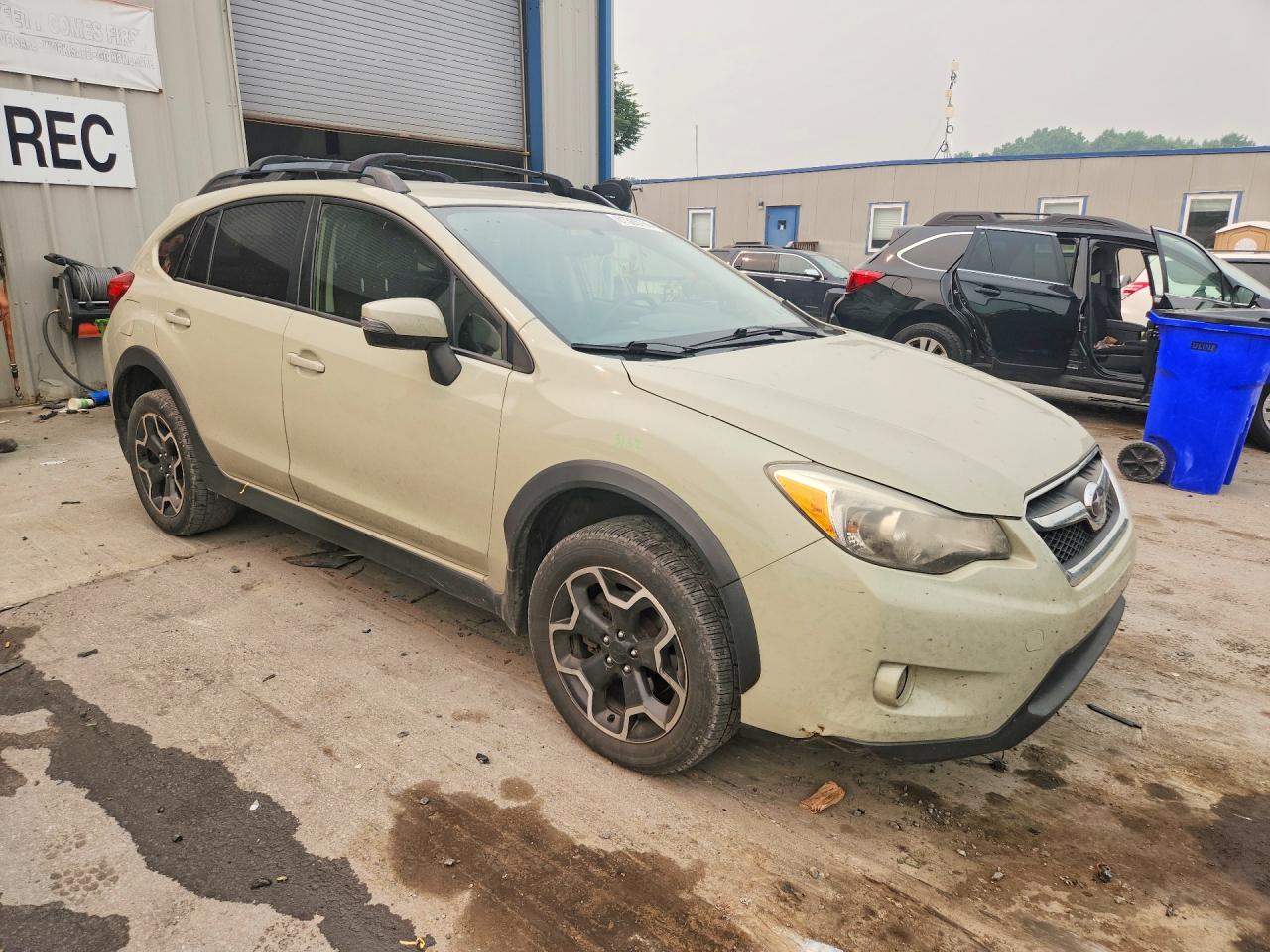 2015 Subaru Xv Crosstrek 2.0 Limited Beige vin: JF2GPAMC7F8319590
