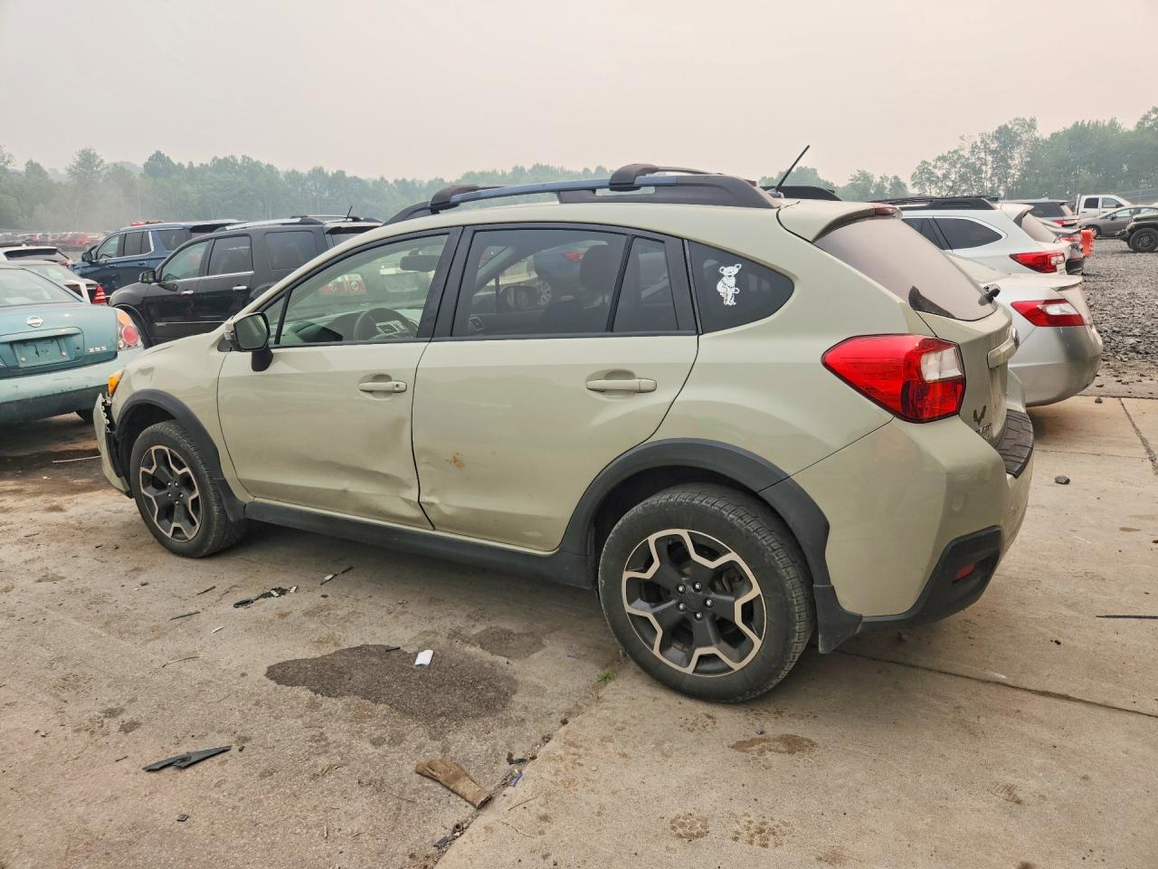 2015 Subaru Xv Crosstrek 2.0 Limited Beige vin: JF2GPAMC7F8319590