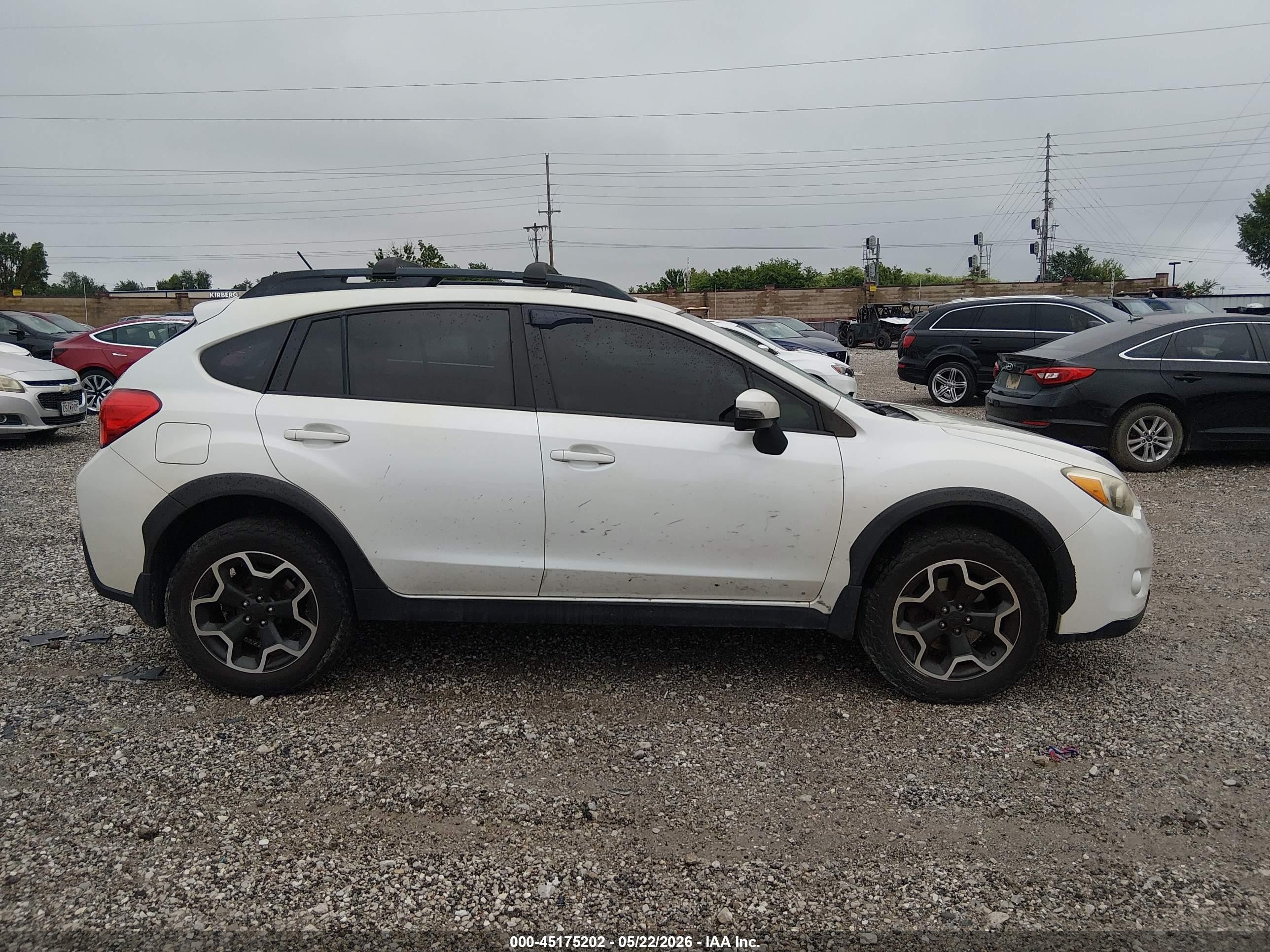 2015 Subaru Xv Crosstrek 2.0i Limited White vin: JF2GPAMC7FH228674