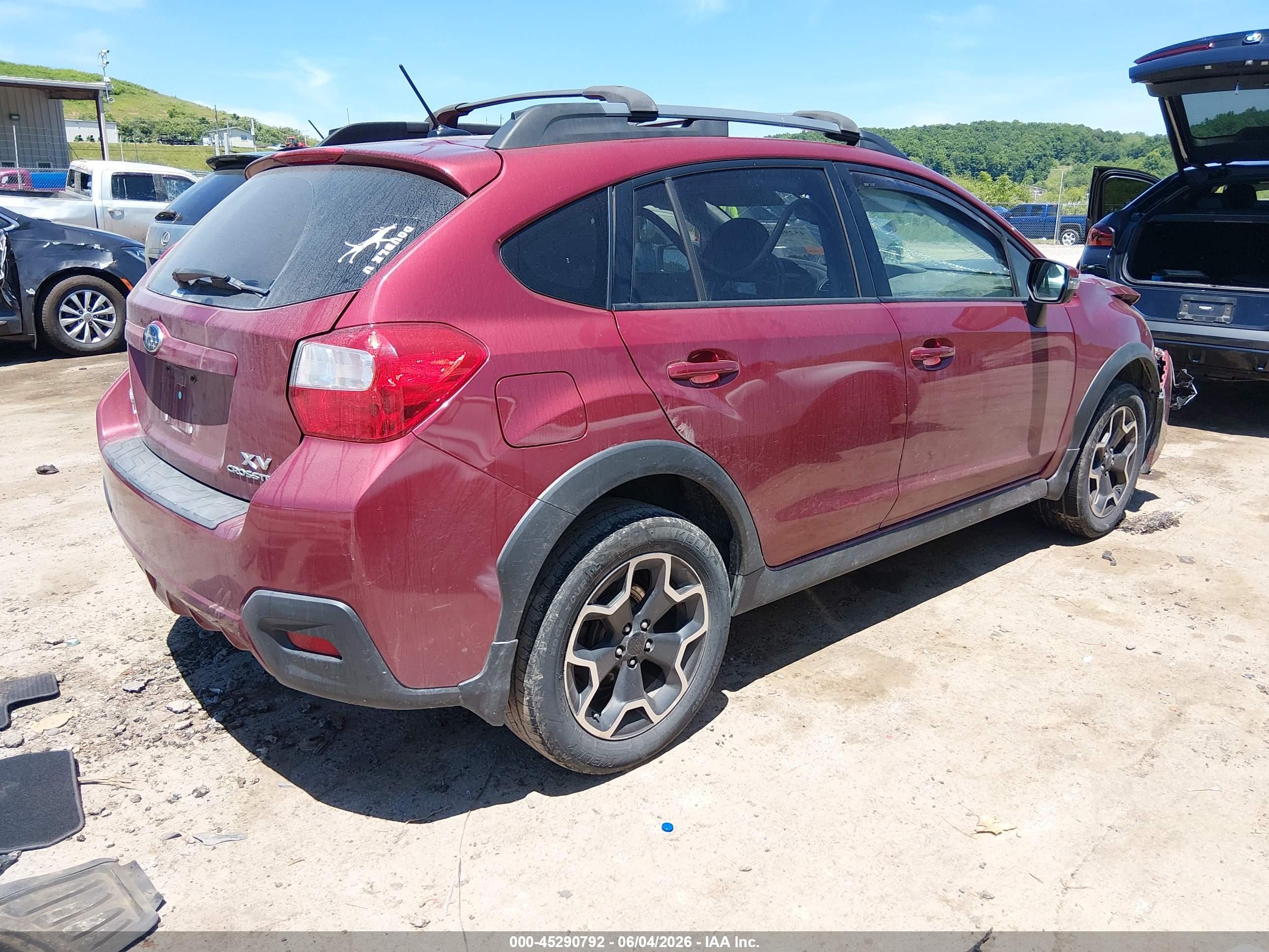 2015 Subaru Xv Crosstrek 2.0i Limited Maroon vin: JF2GPAMC8FH217232