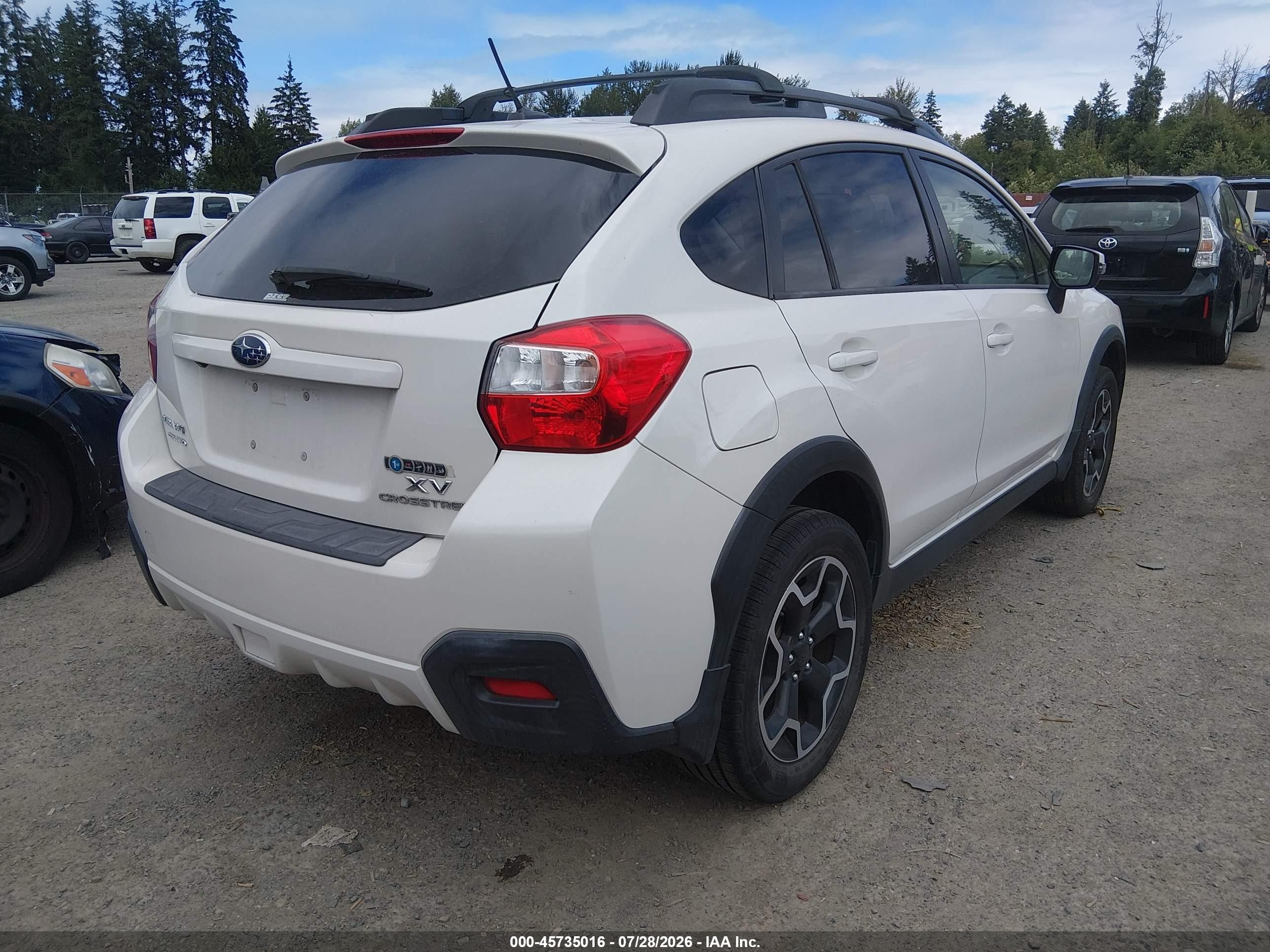 2015 Subaru Xv Crosstrek 2.0i Limited White vin: JF2GPAMC9F8241572