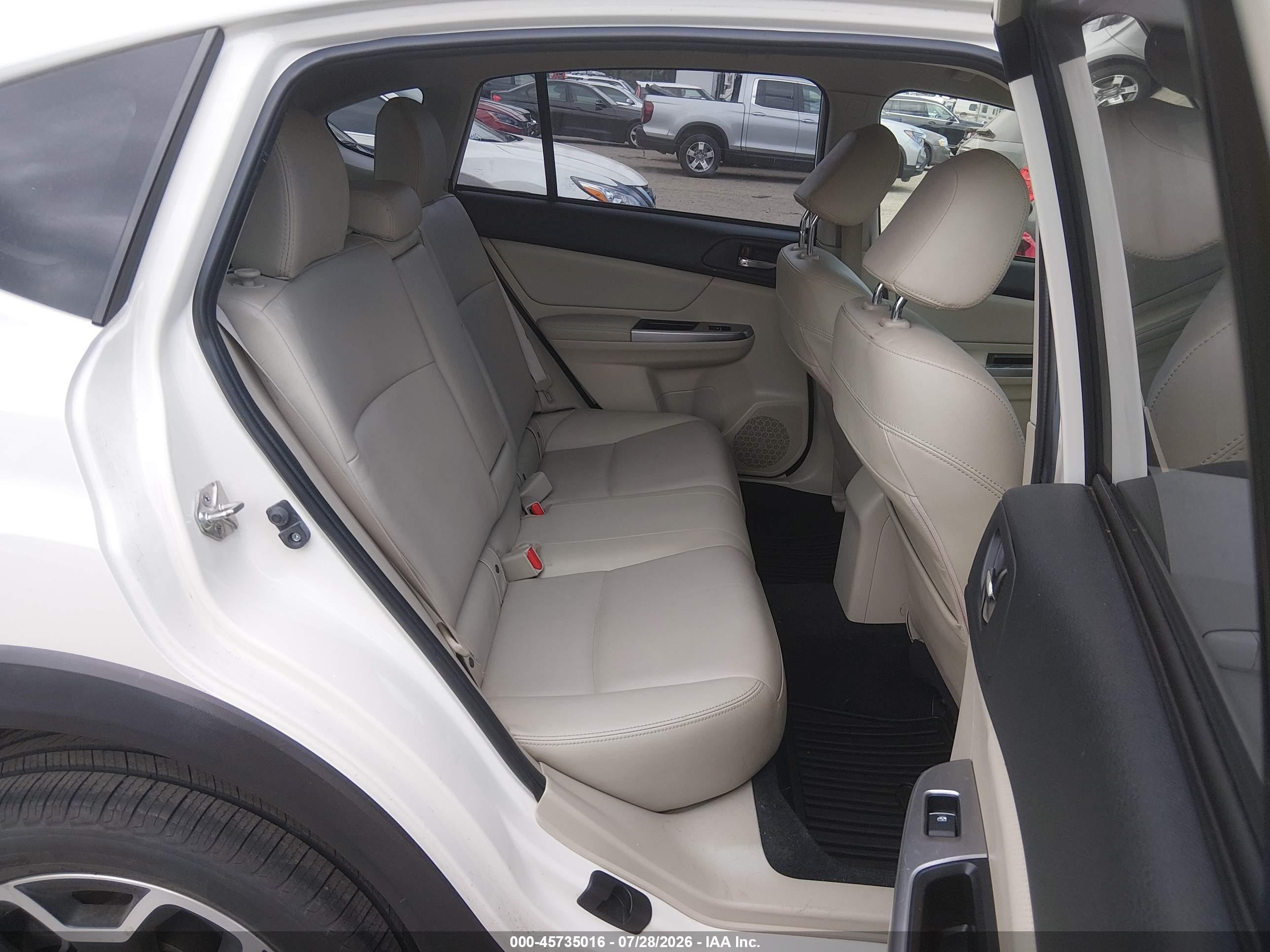 2015 Subaru Xv Crosstrek 2.0i Limited White vin: JF2GPAMC9F8241572
