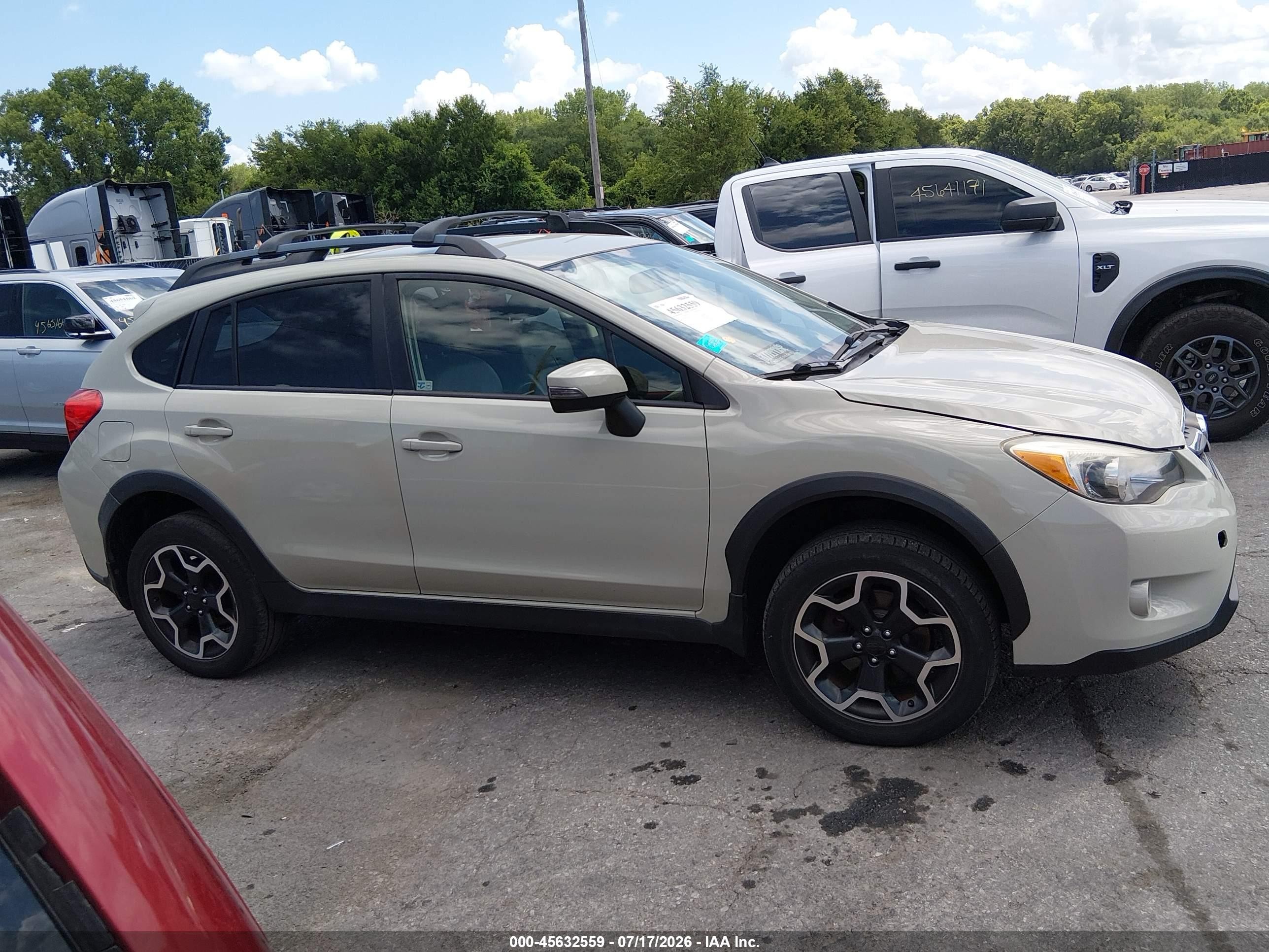 2015 Subaru Xv Crosstrek 2.0i Limited Cream vin: JF2GPAMC9F8243001