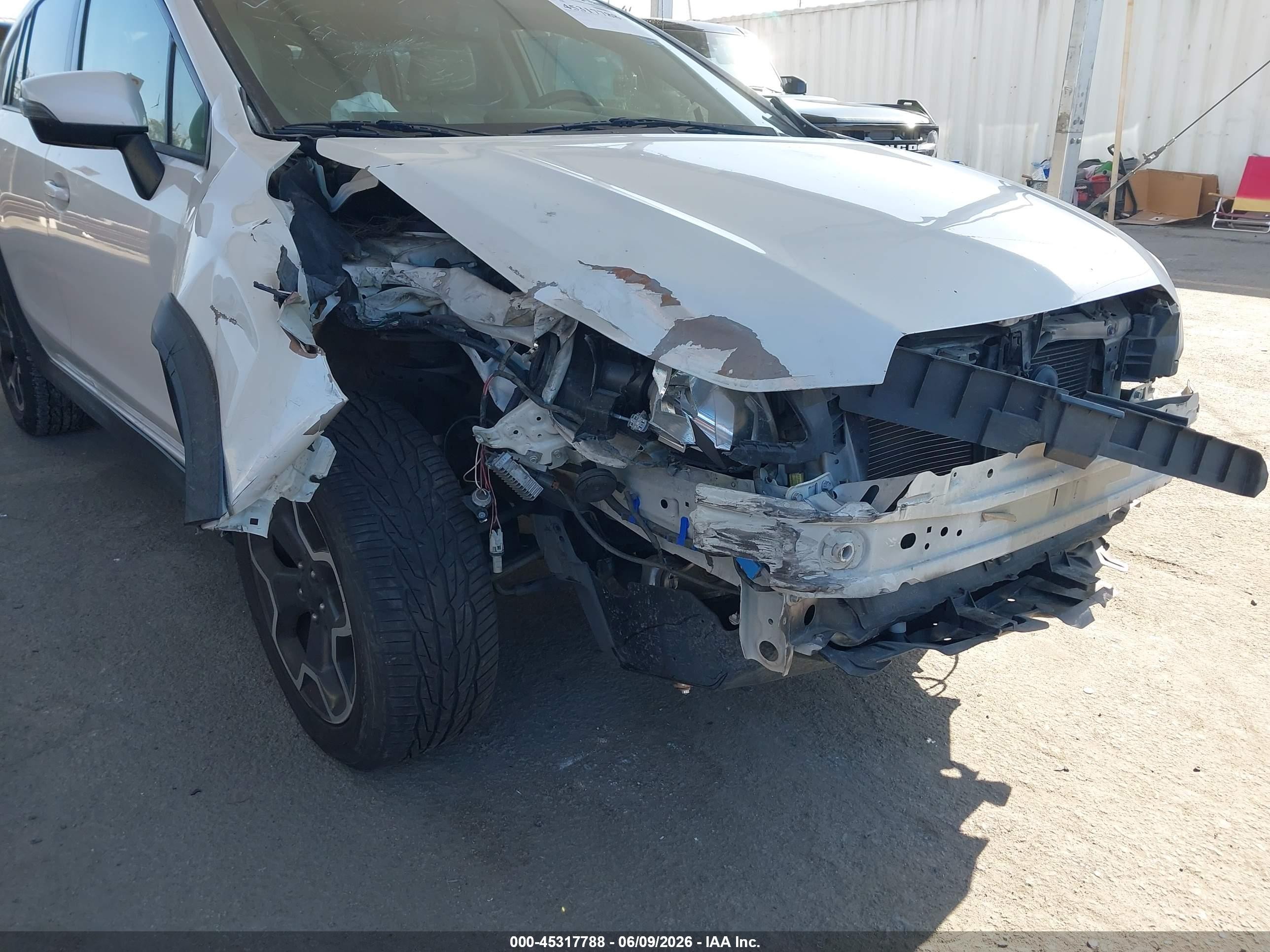 2015 Subaru Xv Crosstrek 2.0i Limited White vin: JF2GPAMCXF8282311