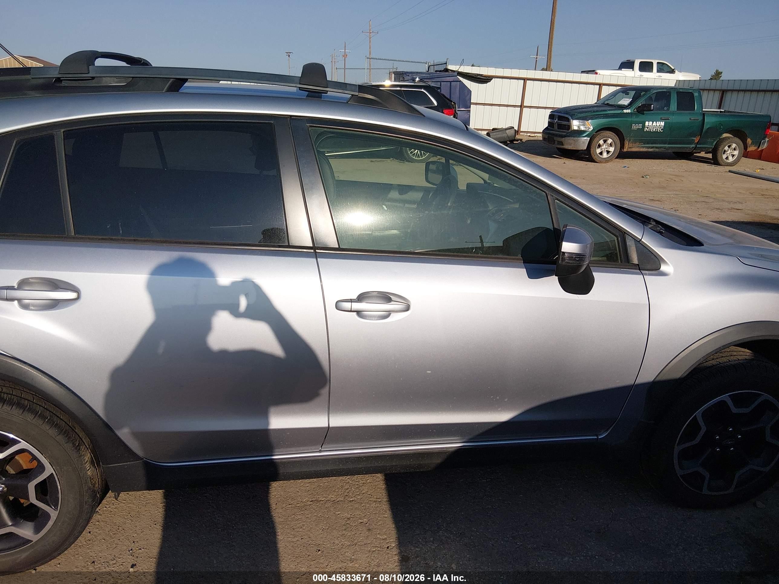 2015 Subaru Xv Crosstrek 2.0i Limited Silver vin: JF2GPAMCXF8320698