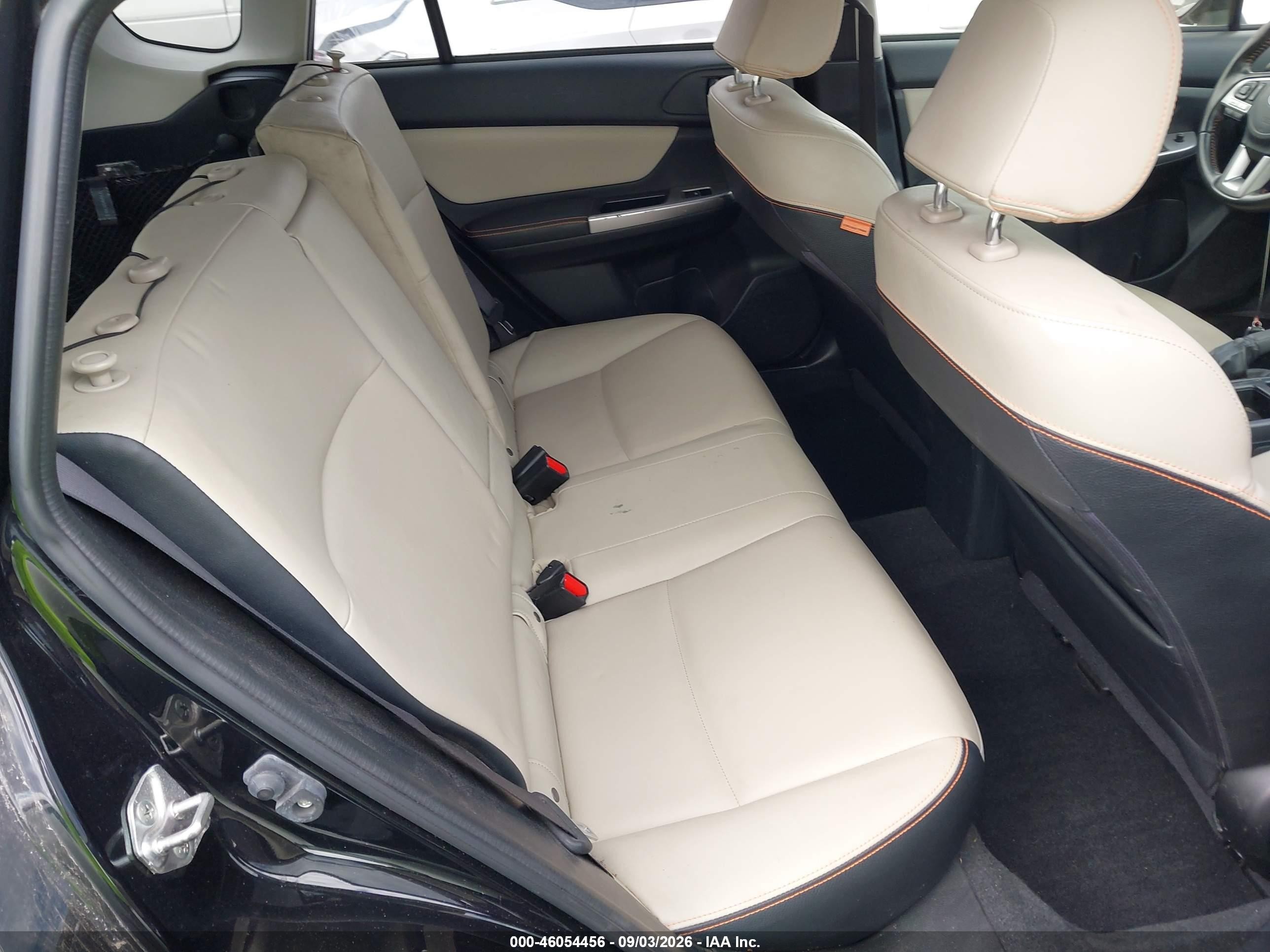 2016 Subaru Crosstrek 2.0i Limited Черный vin: JF2GPANC1G8210784