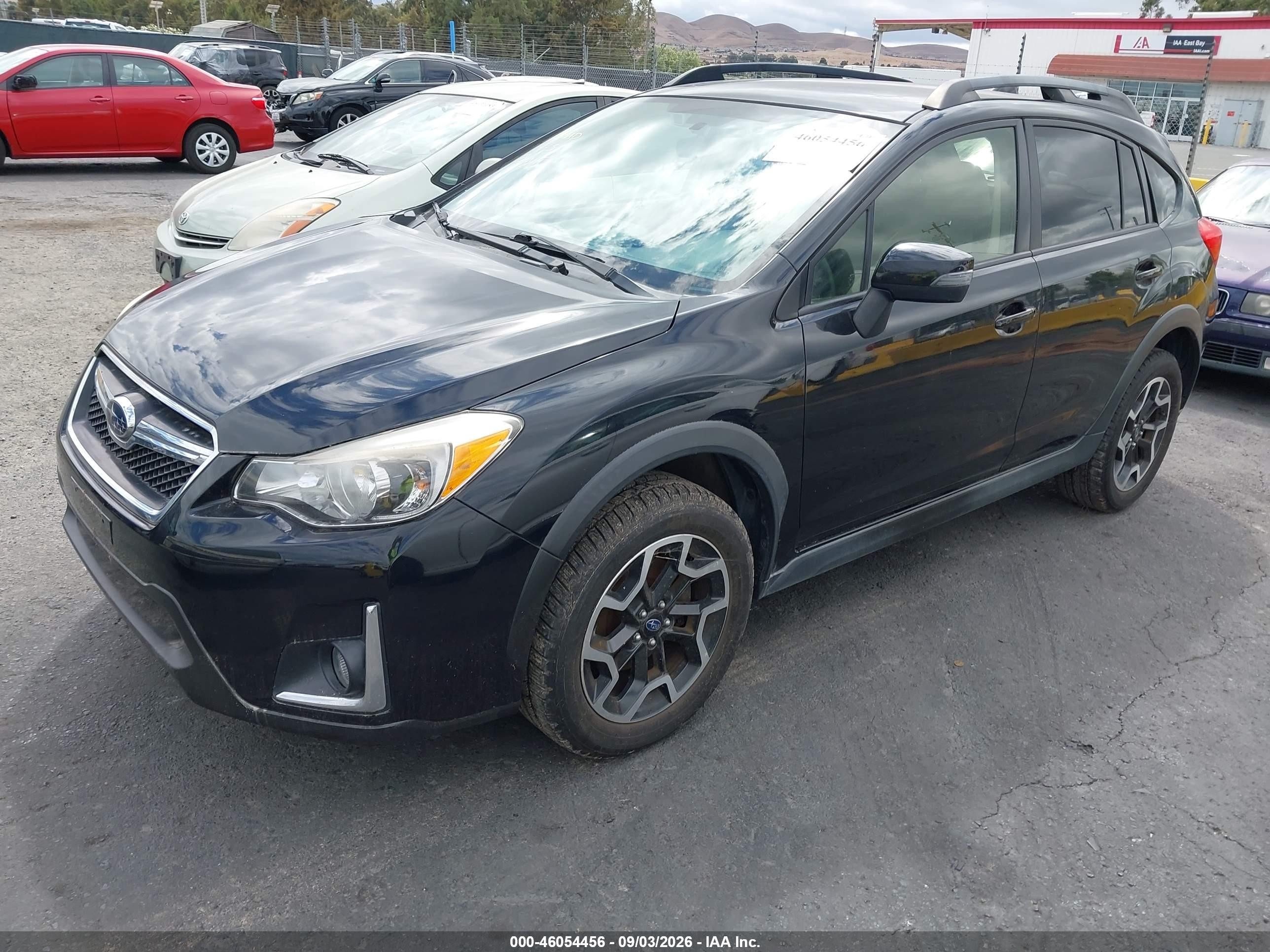 2016 Subaru Crosstrek 2.0i Limited Черный vin: JF2GPANC1G8210784